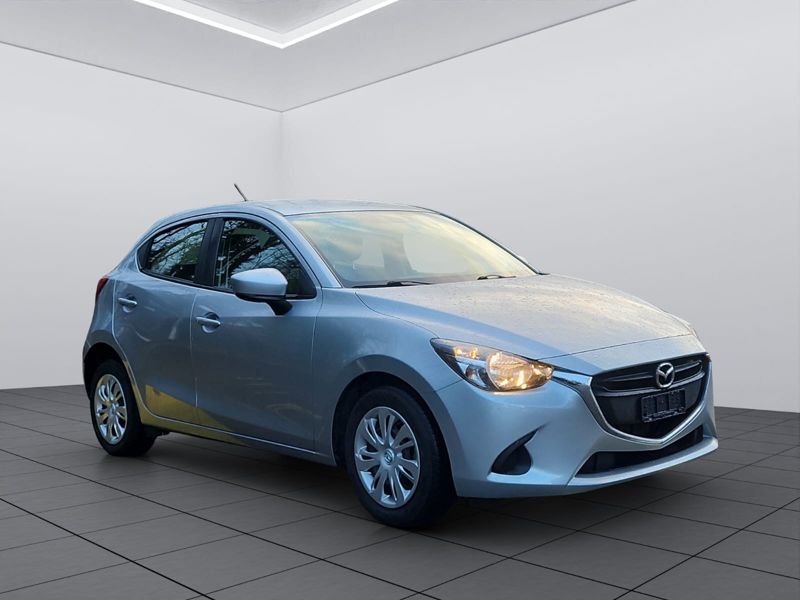 MAZDA 2 SKYACTIV-G 75 Challenge-showroom-element-2
