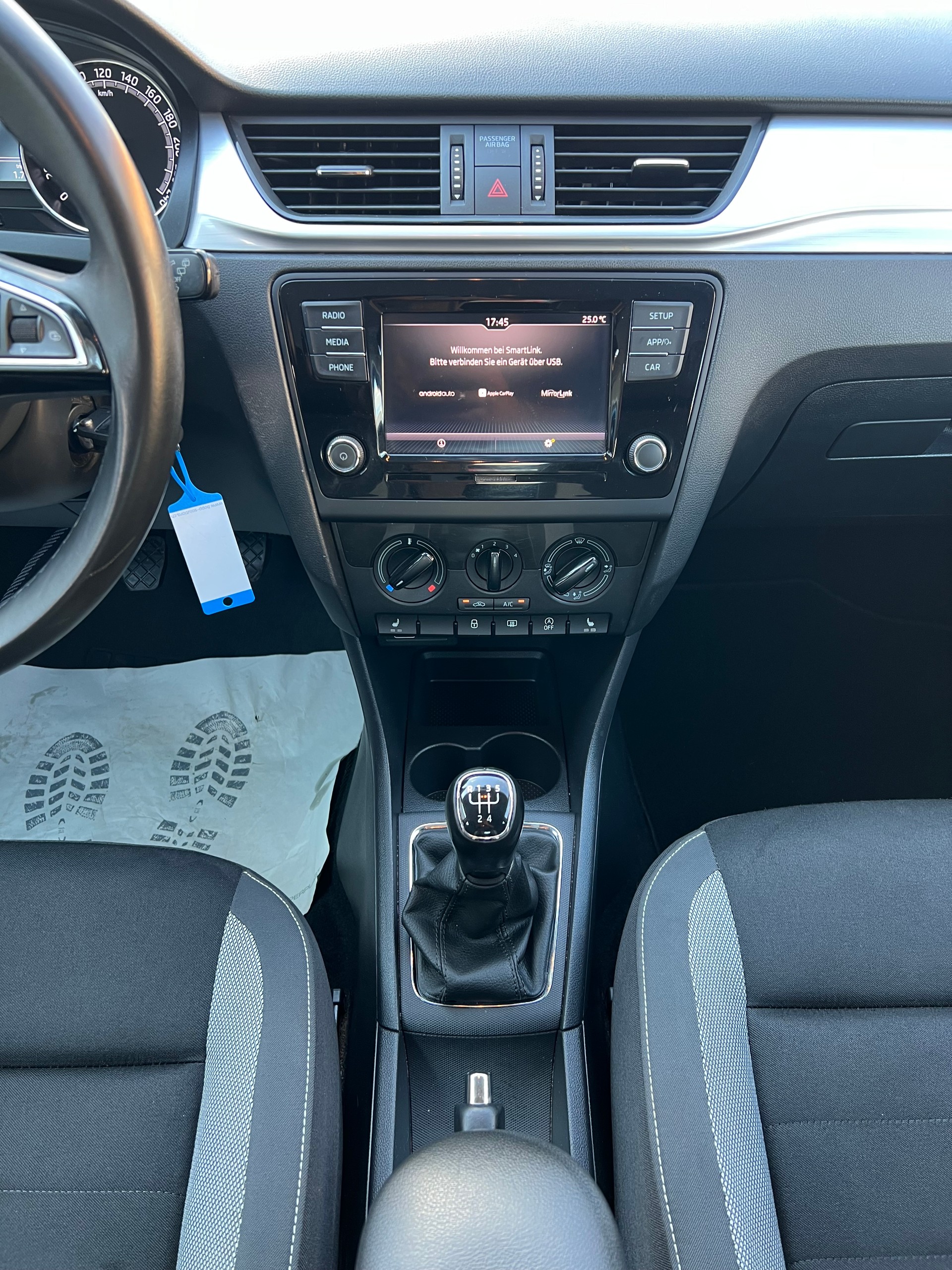 SKODA Rapid Spaceback 1.0 TSI Ambition-image-13