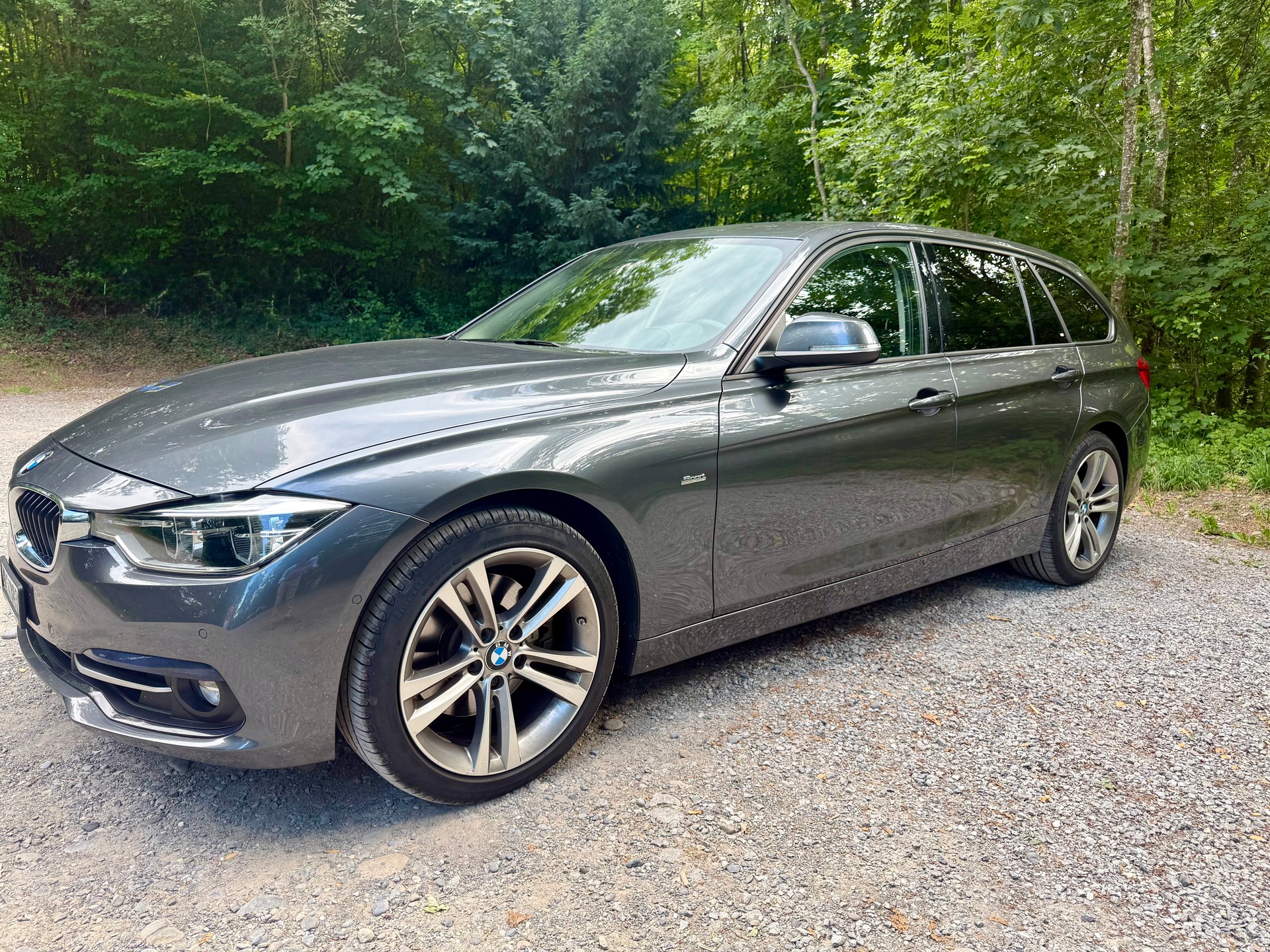 BMW 330i xDrive SAG