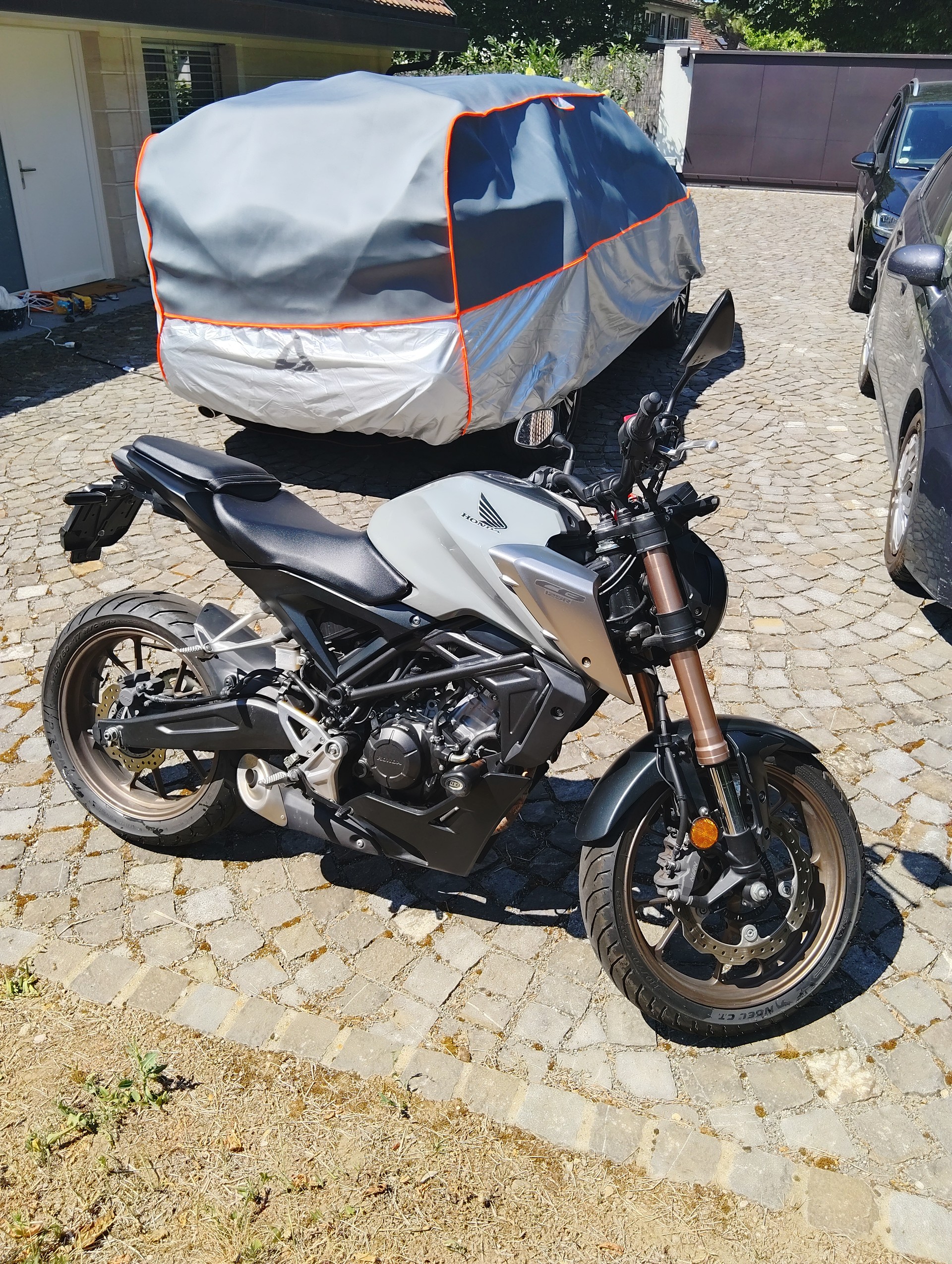 HONDA CB 125 R-image-1