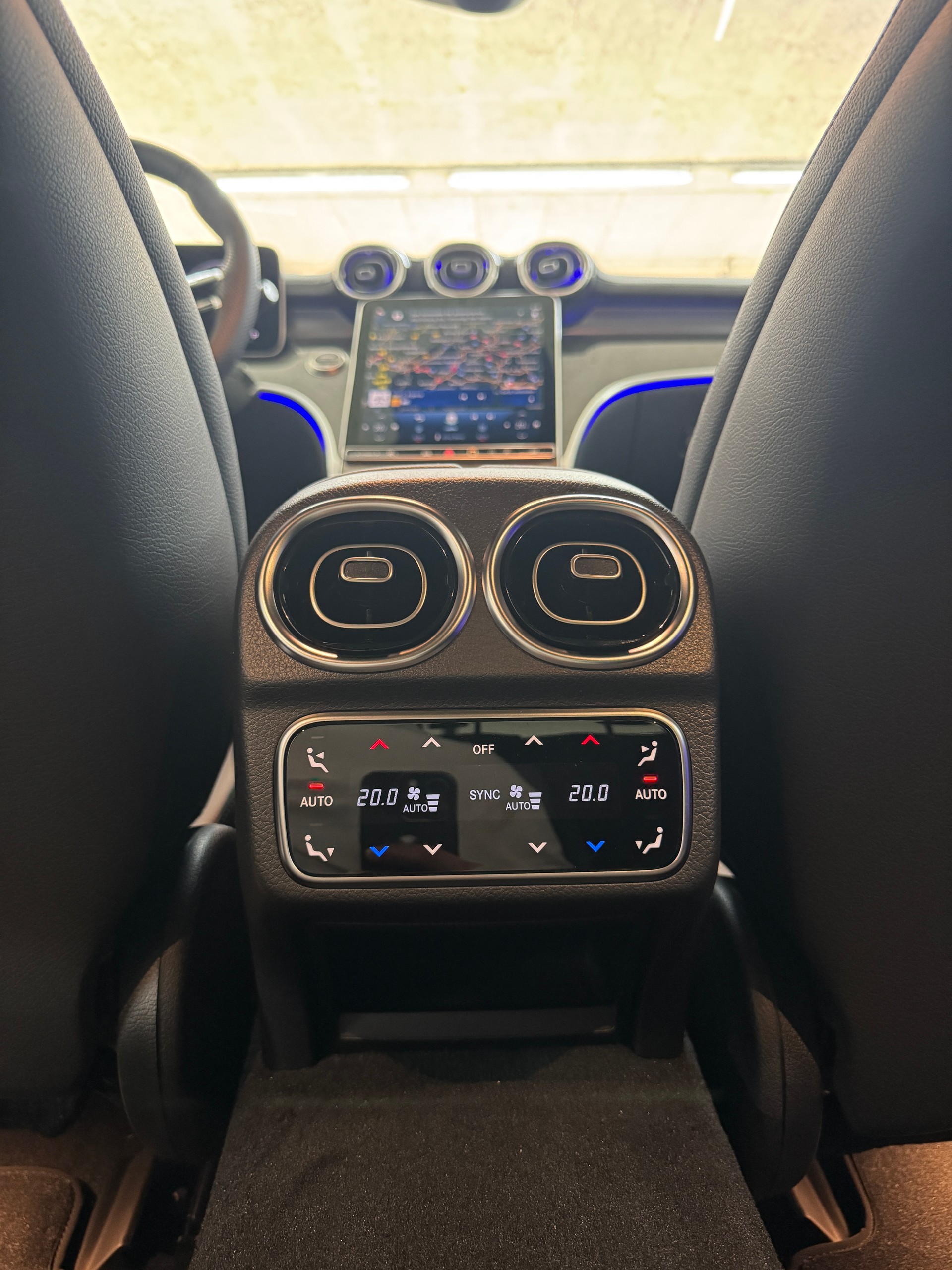 MERCEDES-BENZ C 220 d 4MATIC Limousine Swiss Star-image-14