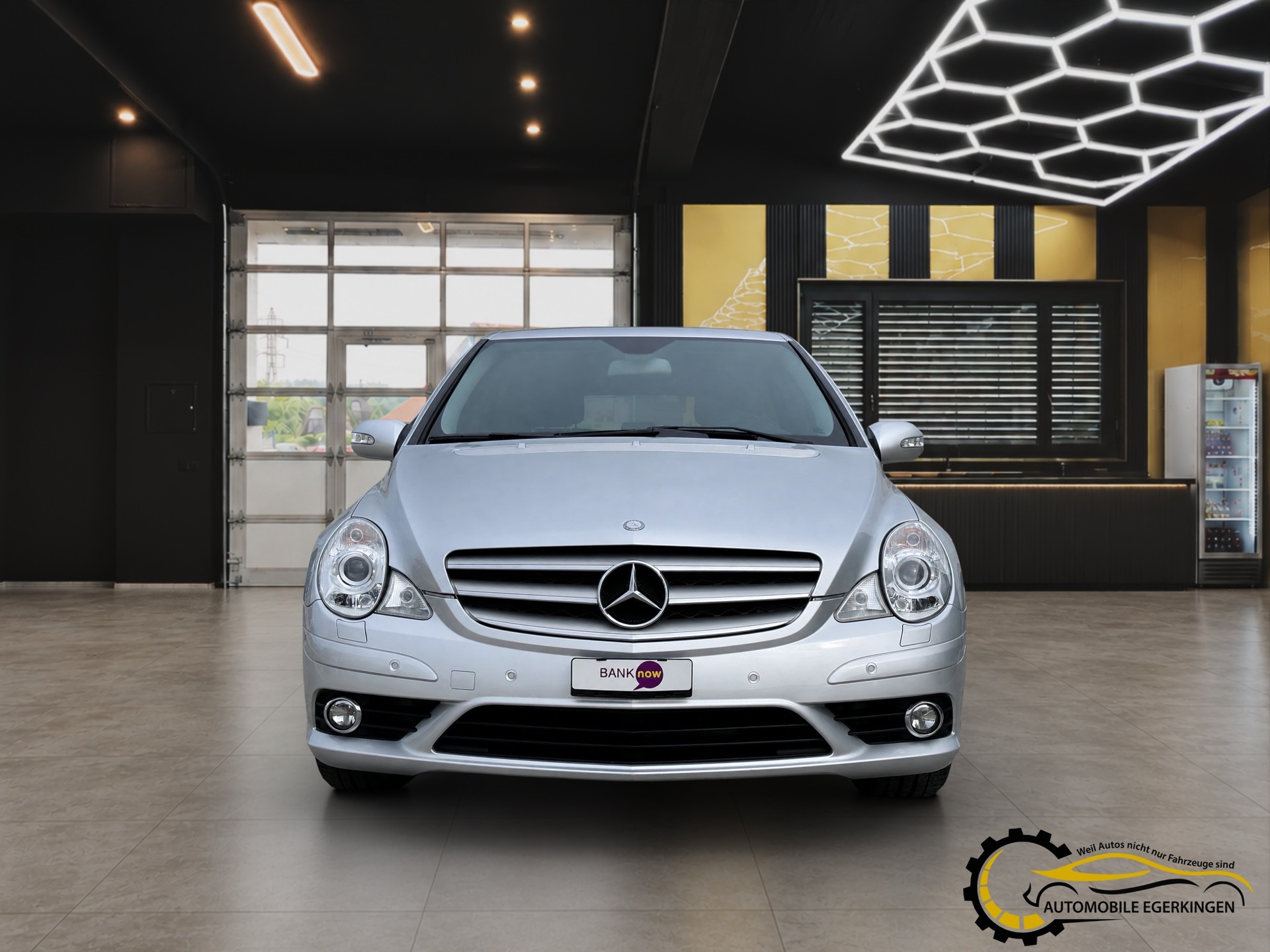 MERCEDES-BENZ R 320 V6 CDI 4matic-showroom-element-1