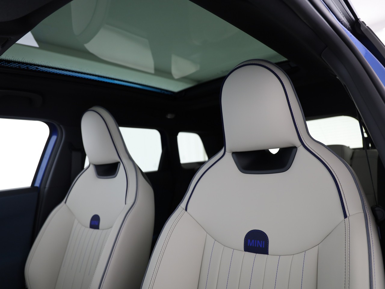 MINI Aceman E-image-9