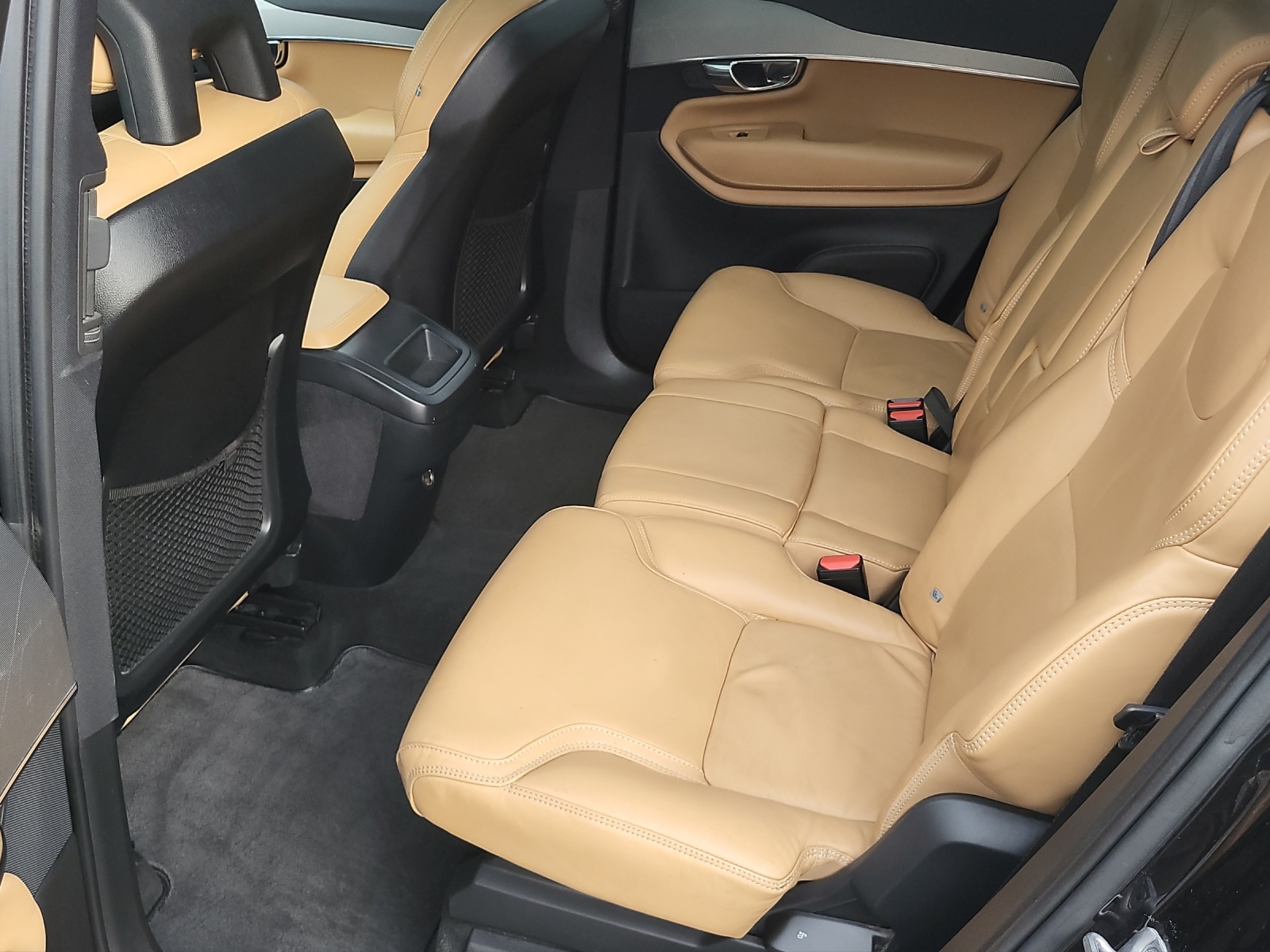 VOLVO XC90 2.0 D5 Inscription 7P. AWD-image-14