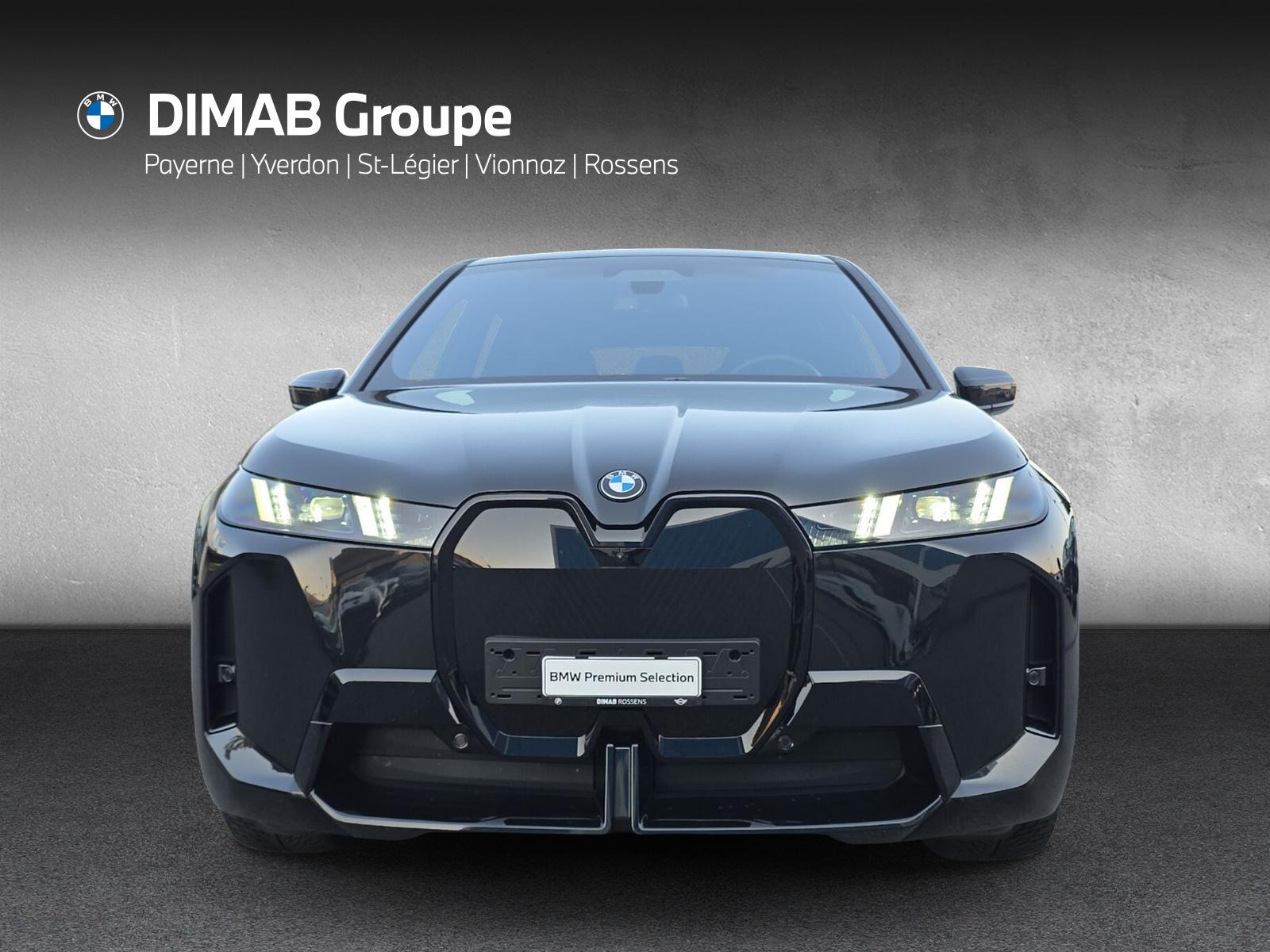 BMW iX xDrive60 M Sport Pro (CH) AHK 2.5T ** Action de Leasing à 0.9% **-image-7