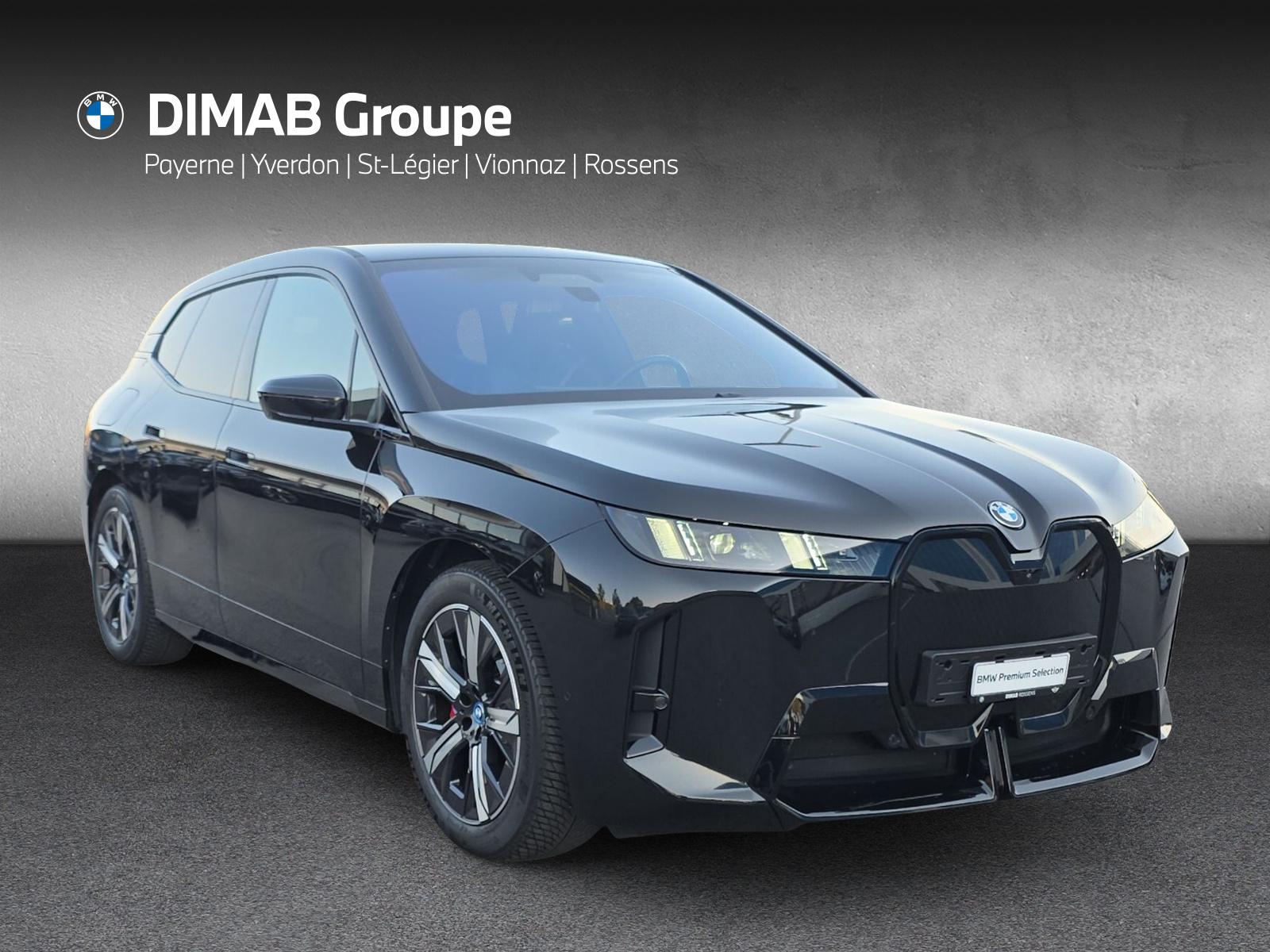 BMW iX xDrive60 M Sport Pro (CH) AHK 2.5T ** Action de Leasing à 0.9% **-image-6