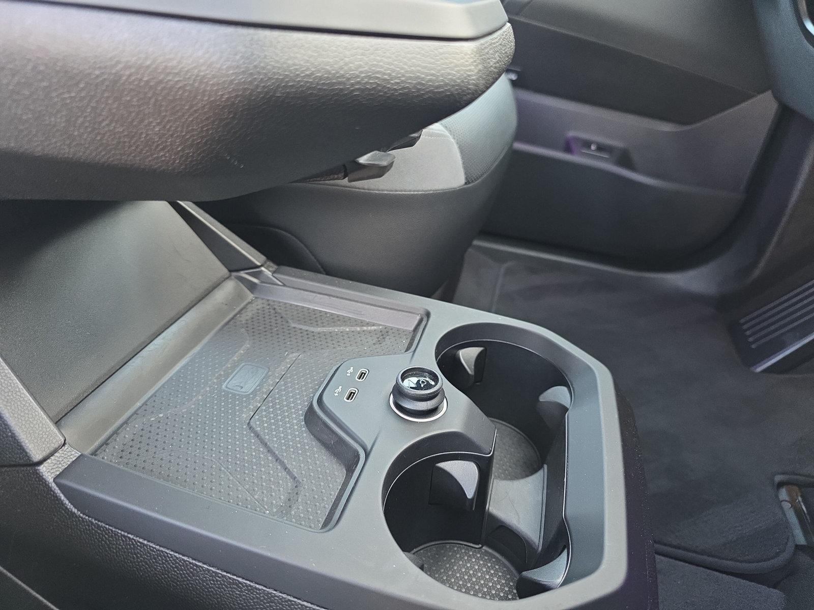 BMW iX xDrive60 M Sport Pro (CH) AHK 2.5T ** Action de Leasing à 0.9% **-image-24