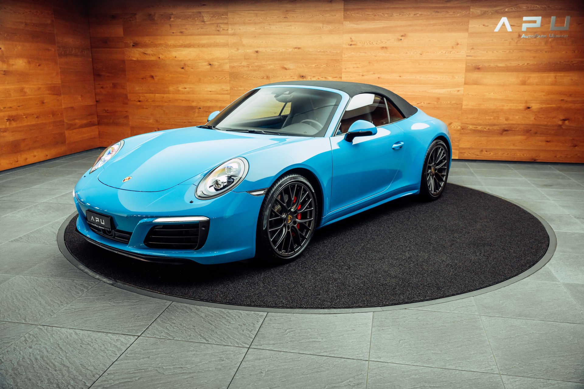 PORSCHE 911 Carrera 4S Cabrio PDK Miamiblau-image-20