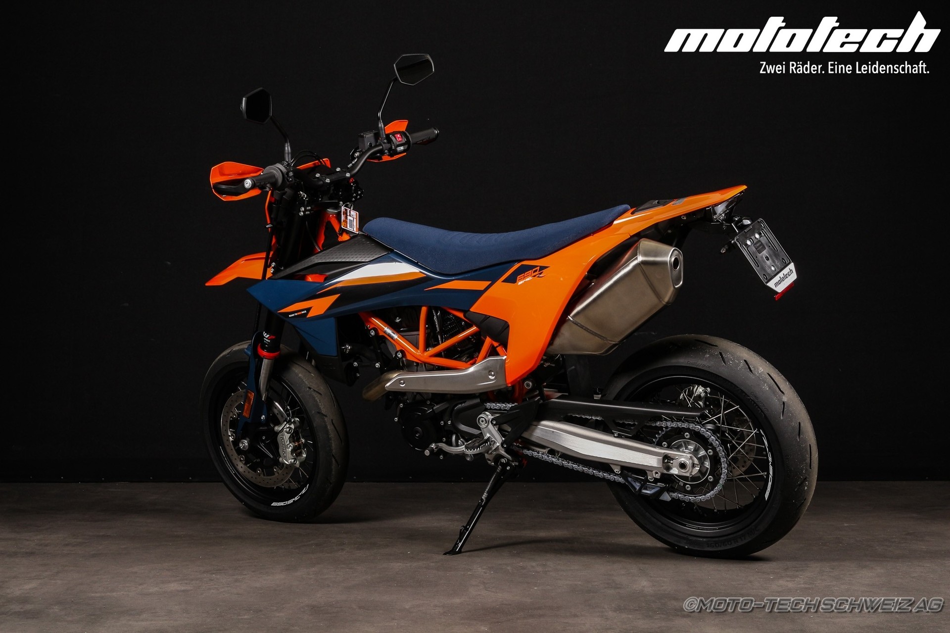 KTM 690 SMC R ABS (57/35kW)-image-2