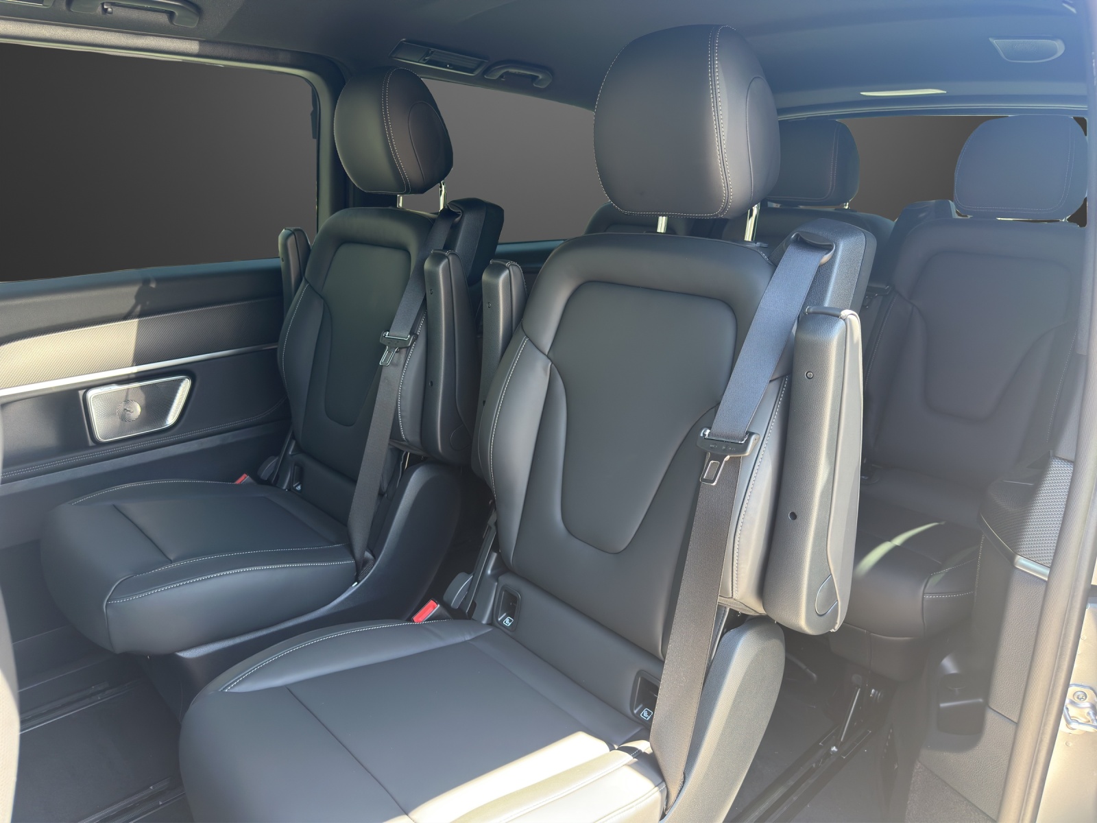 MERCEDES-BENZ V 300 d lang 4Matic Exclusive 9G-Tronic-image-7