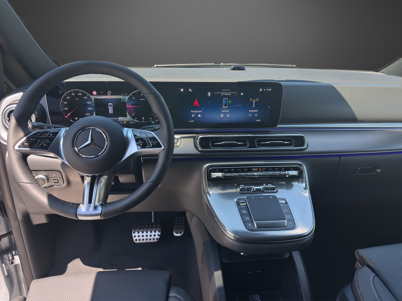 MERCEDES-BENZ V 300 d lang 4Matic Exclusive 9G-Tronic-image-8