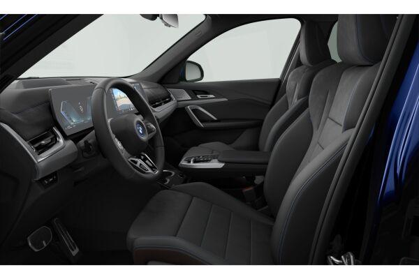 BMW X1 30e M Sport xDrive U11 (CH) AHK ** M Portimao Blue métallisé **-showroom-element-2