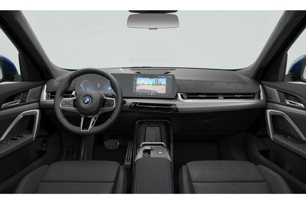 BMW X1 30e M Sport xDrive U11 (CH) AHK ** M Portimao Blue métallisé **-showroom-element-3