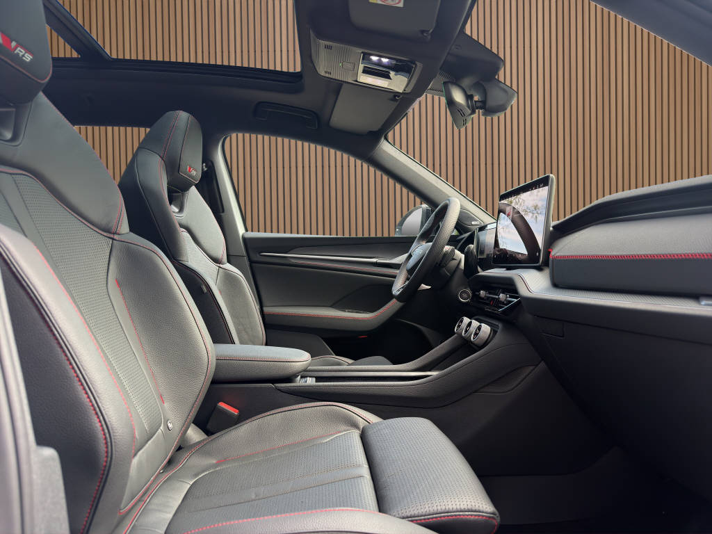 SKODA Kodiaq 2.0 TSI RS-image-13