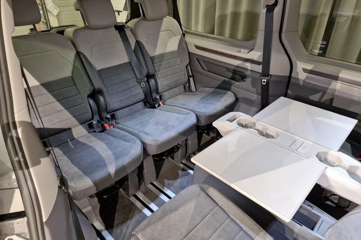 VW Multivan 1.5 eHybrid Style Lang DSG-image-11