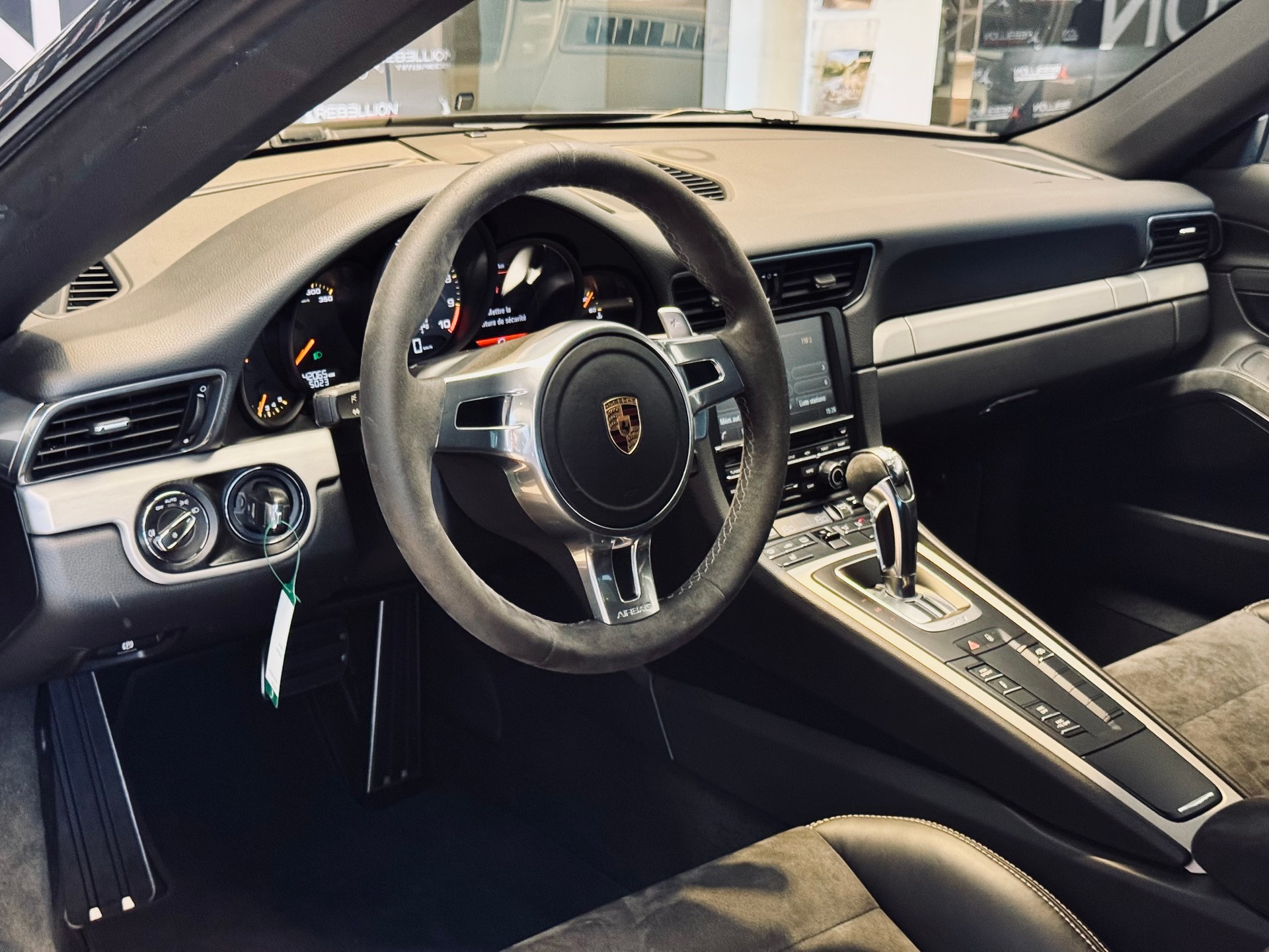 PORSCHE 911 GT3 PDK-image-10