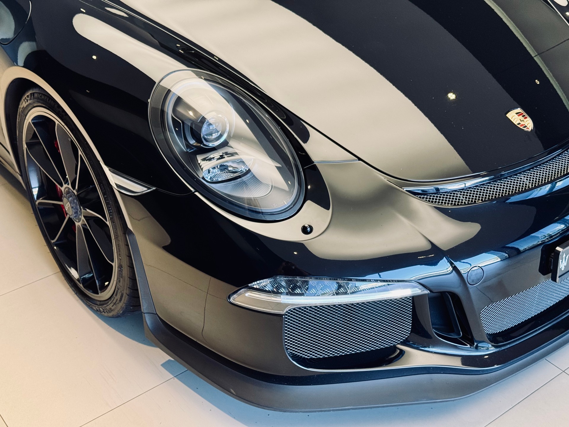 PORSCHE 911 GT3 PDK-showroom-element-3