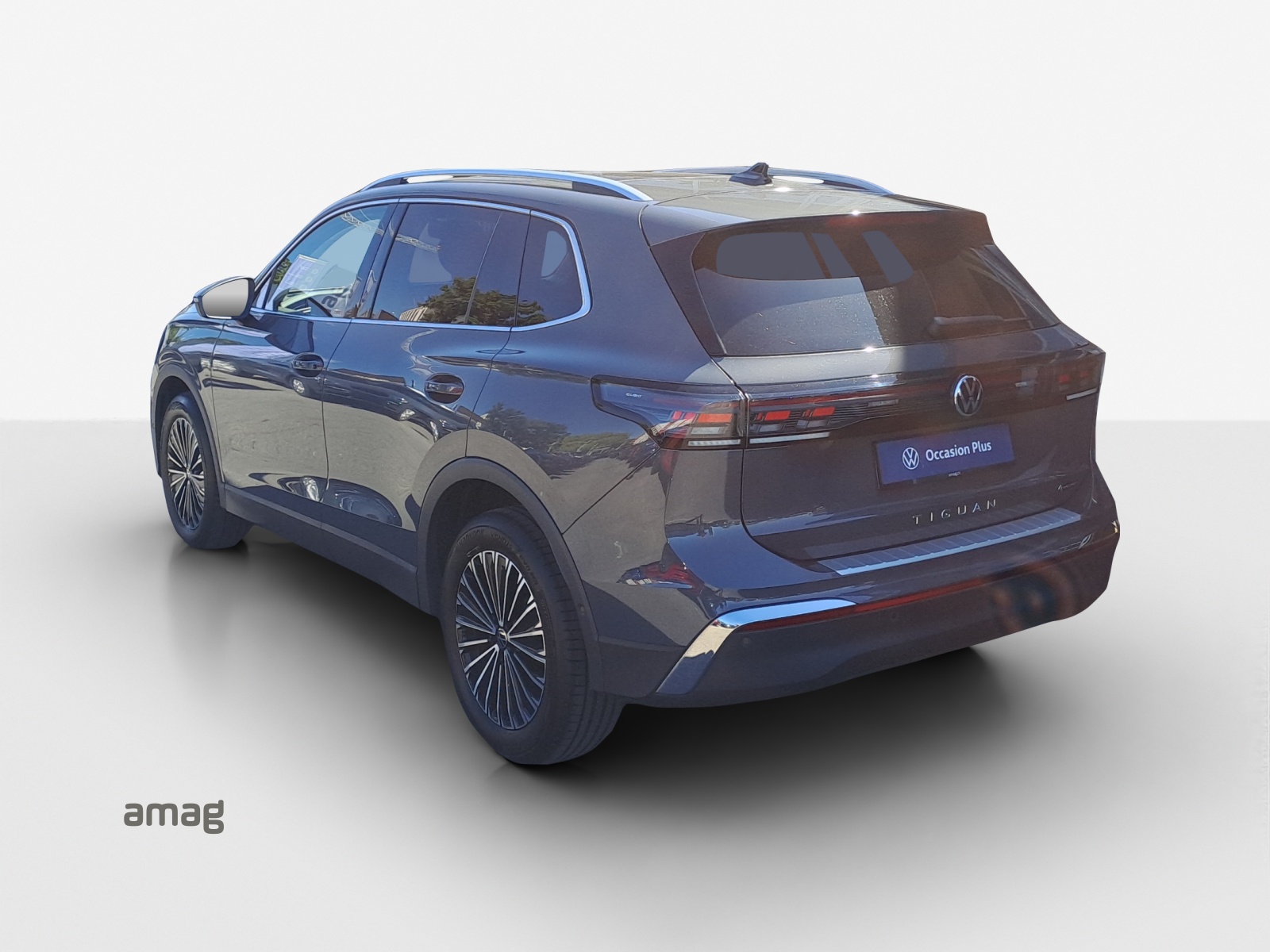VW Tiguan 2.0 TSI DSG Elegance 4Motion-showroom-element-2