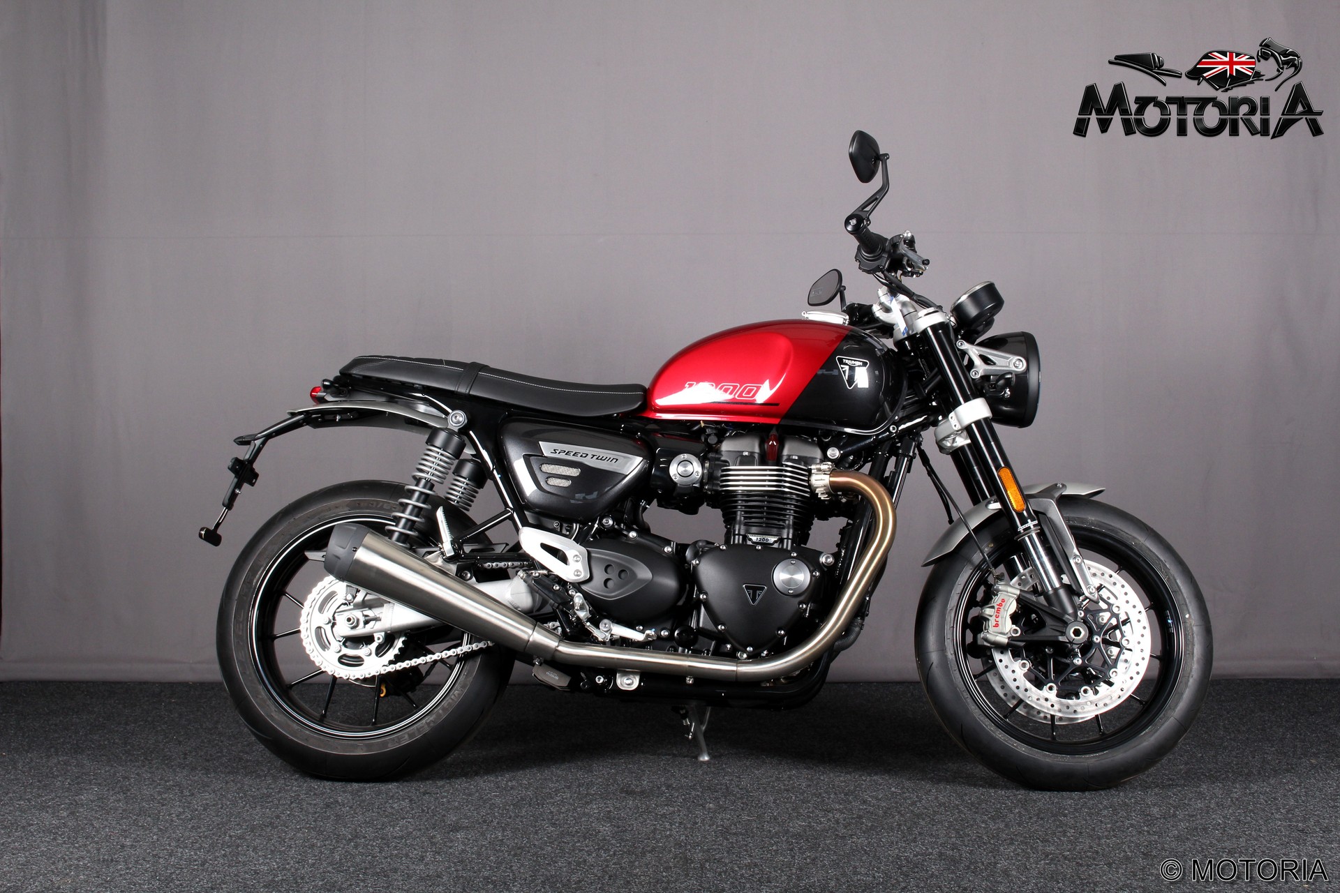 TRIUMPH Speed Twin 1200-image-1