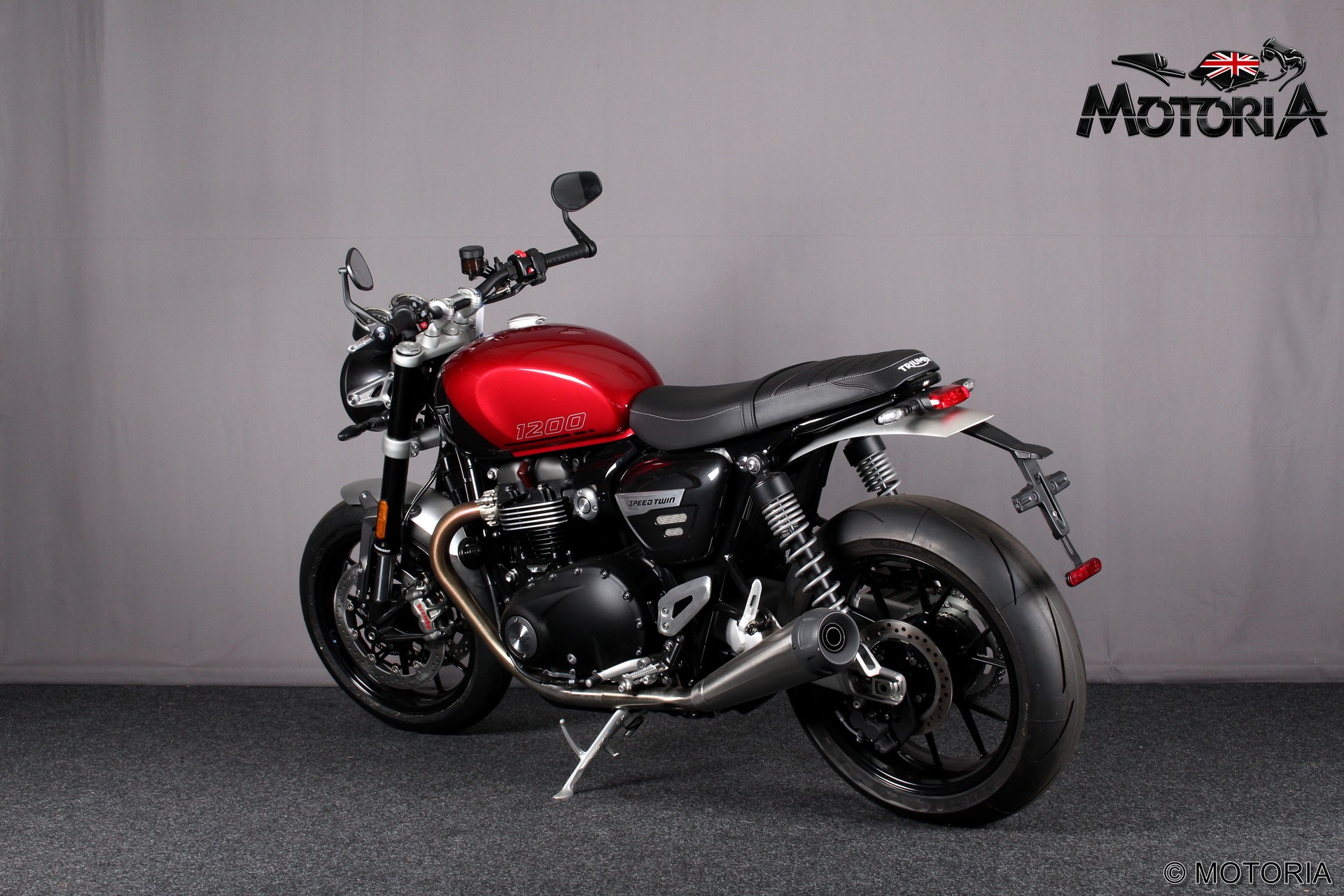TRIUMPH Speed Twin 1200-image-4