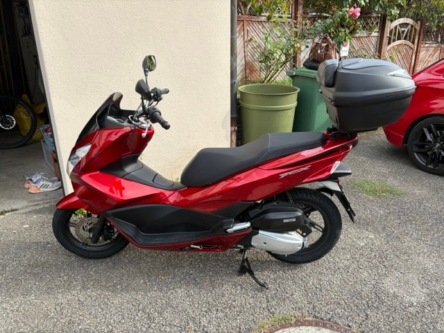 HONDA PCX 125 i-image-0