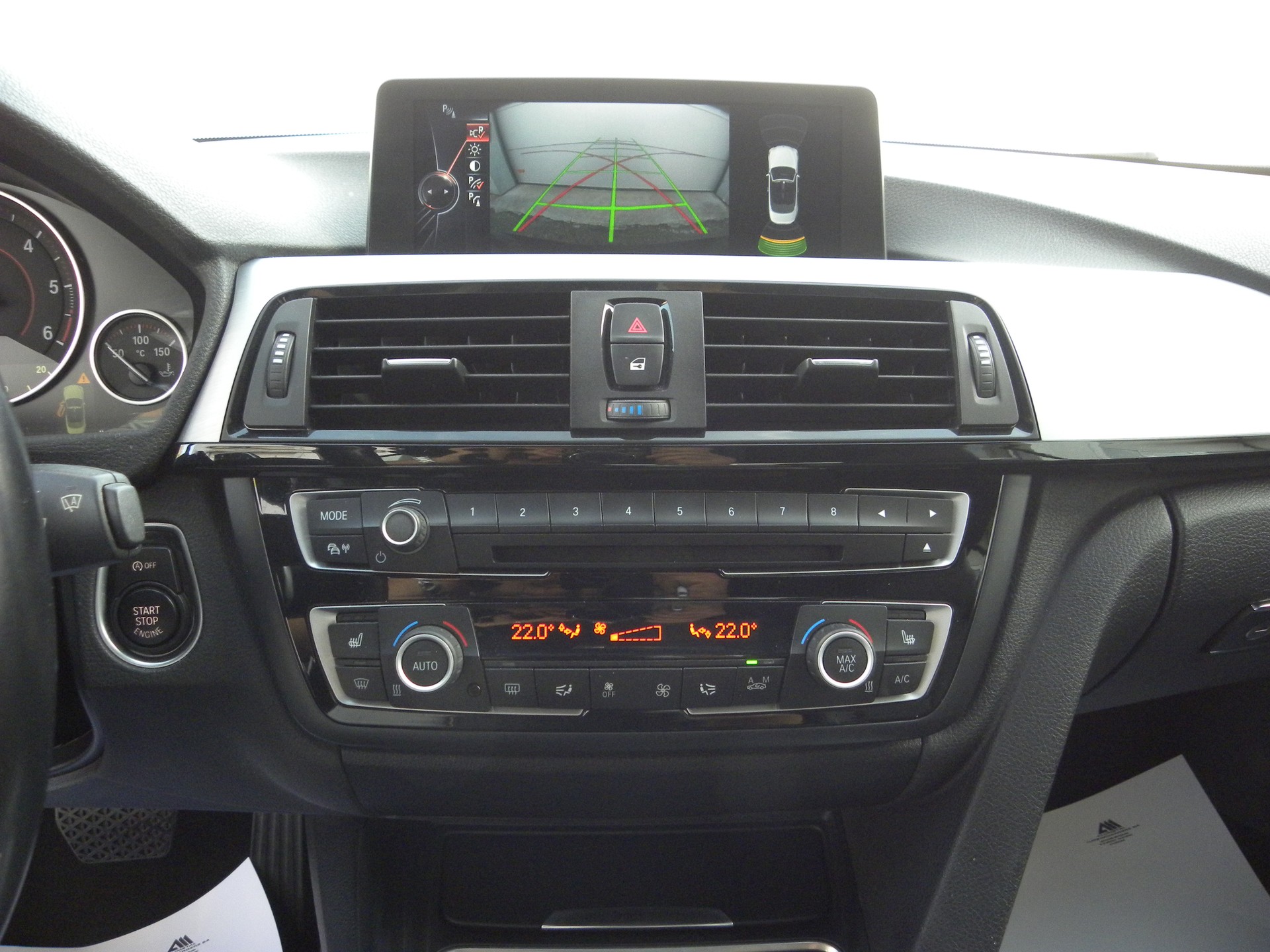 BMW 435d Cabriolet xDrive M-Sport Steptronic-image-10