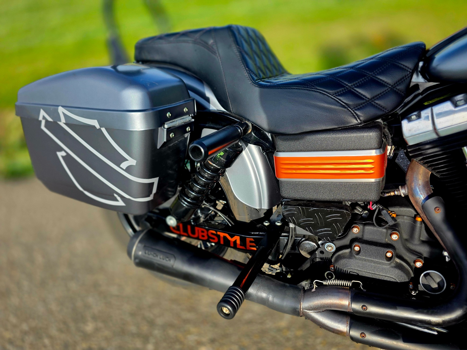 HARLEY-DAVIDSON FXDB Dyna Street Bob ABS-image-11