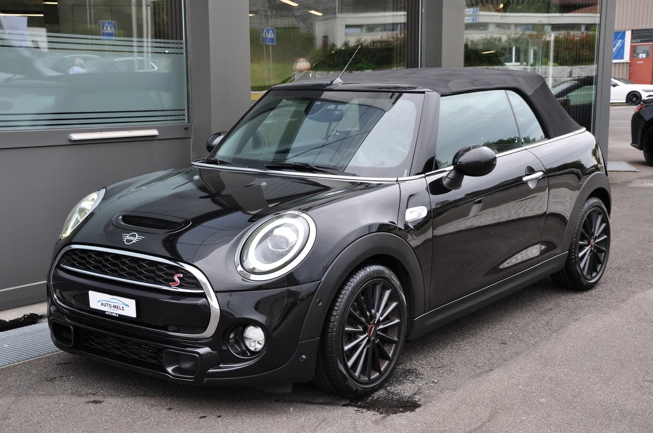 MINI Cooper S Cabriolet DKG-showroom-element-3