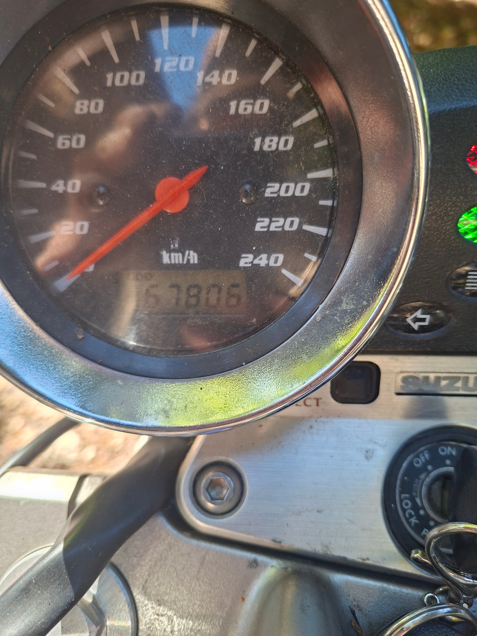 SUZUKI GSF 600 Bandit-image-2
