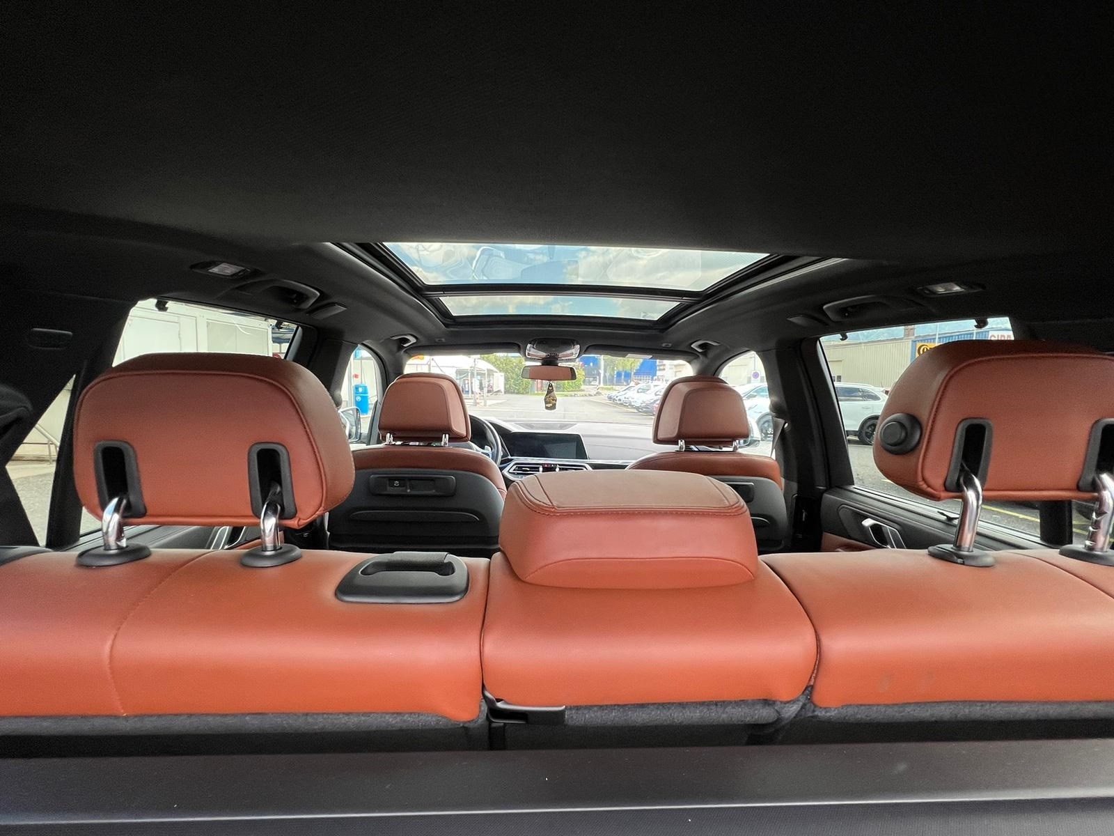 BMW X5 xDrive M50d Steptronic-image-13