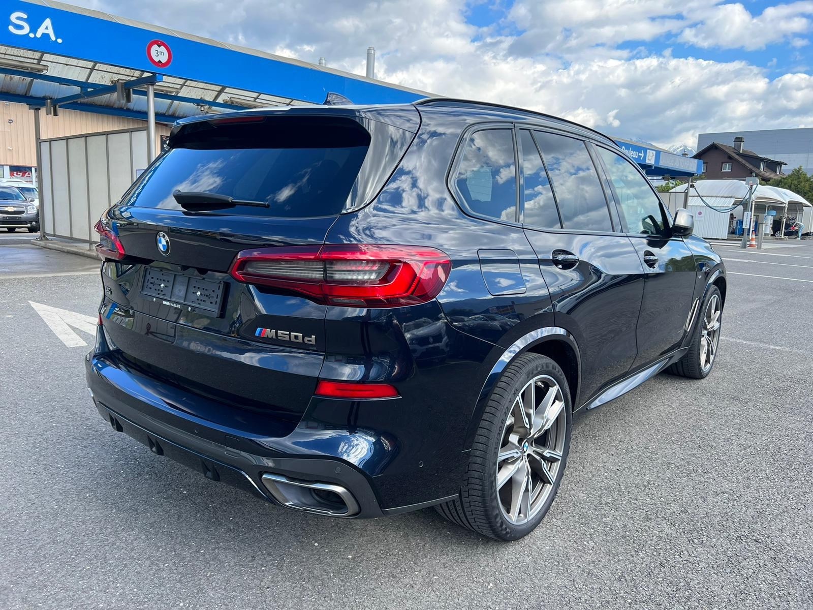 BMW X5 xDrive M50d Steptronic-image-4
