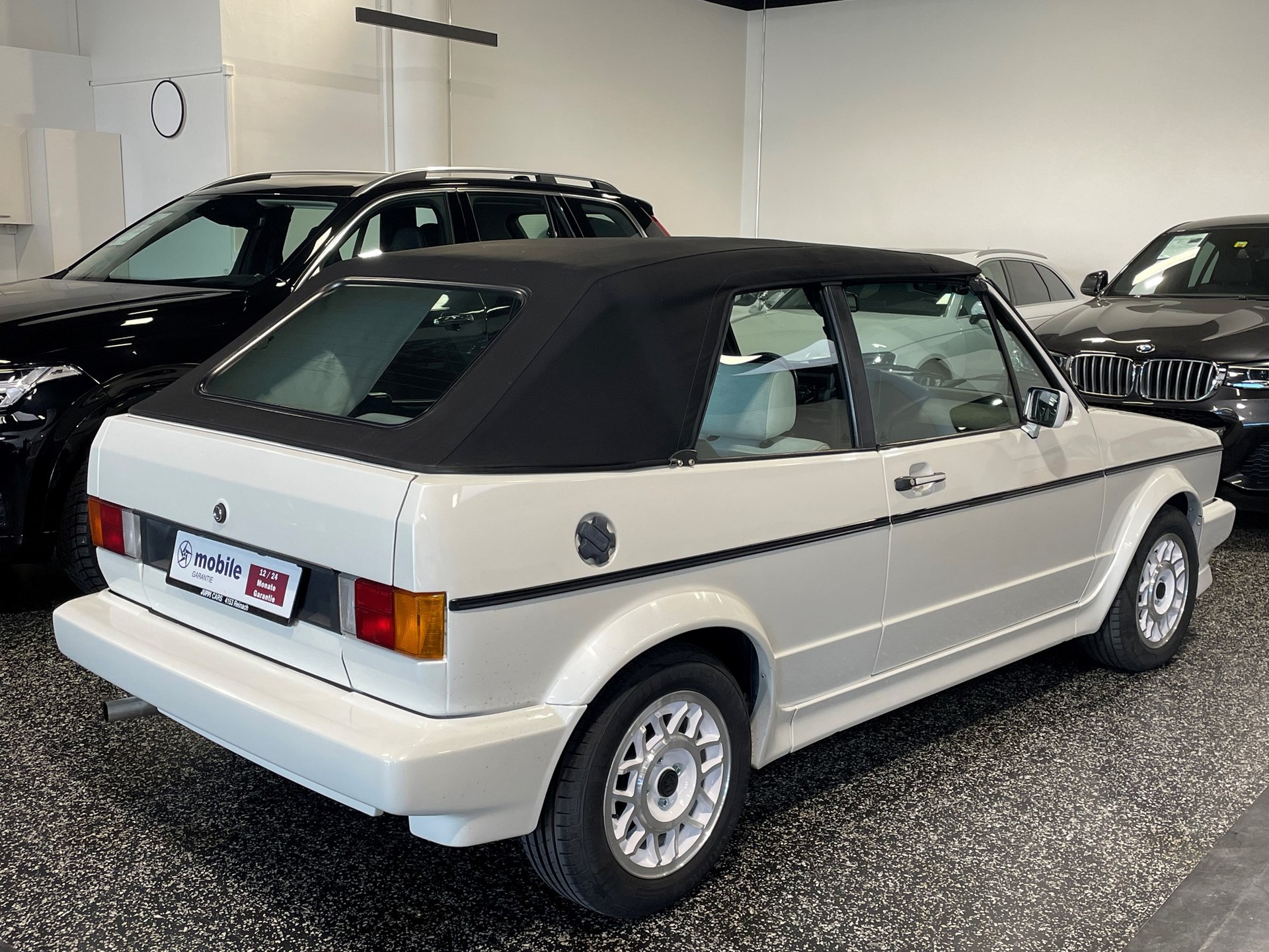 VW GOLF 1-showroom-element-3