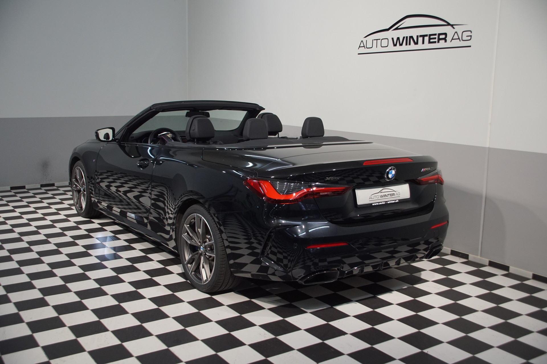 BMW M440i xDrive 48V Cabriolet Steptronic-image-8