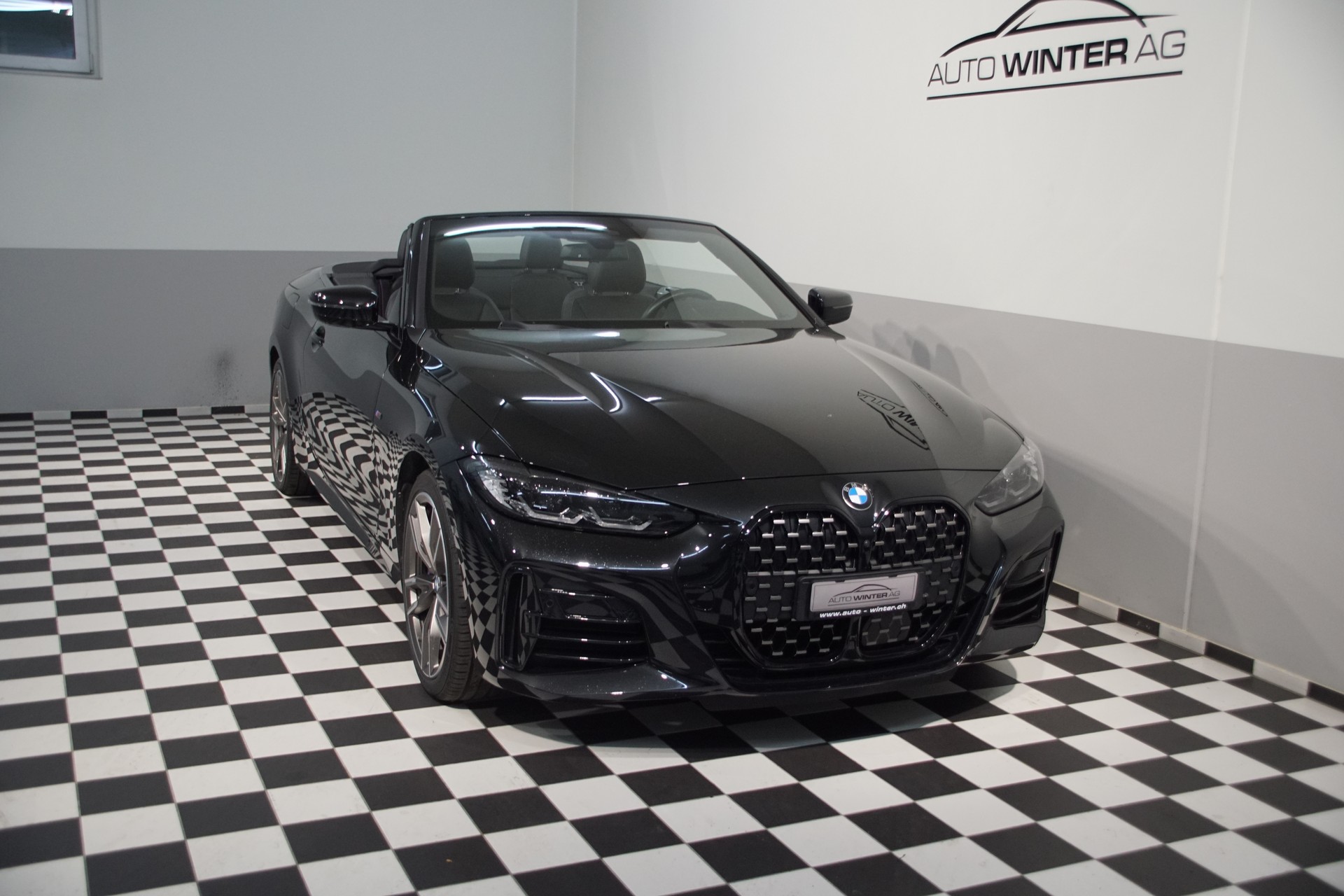 BMW M440i xDrive 48V Cabriolet Steptronic-showroom-element-3