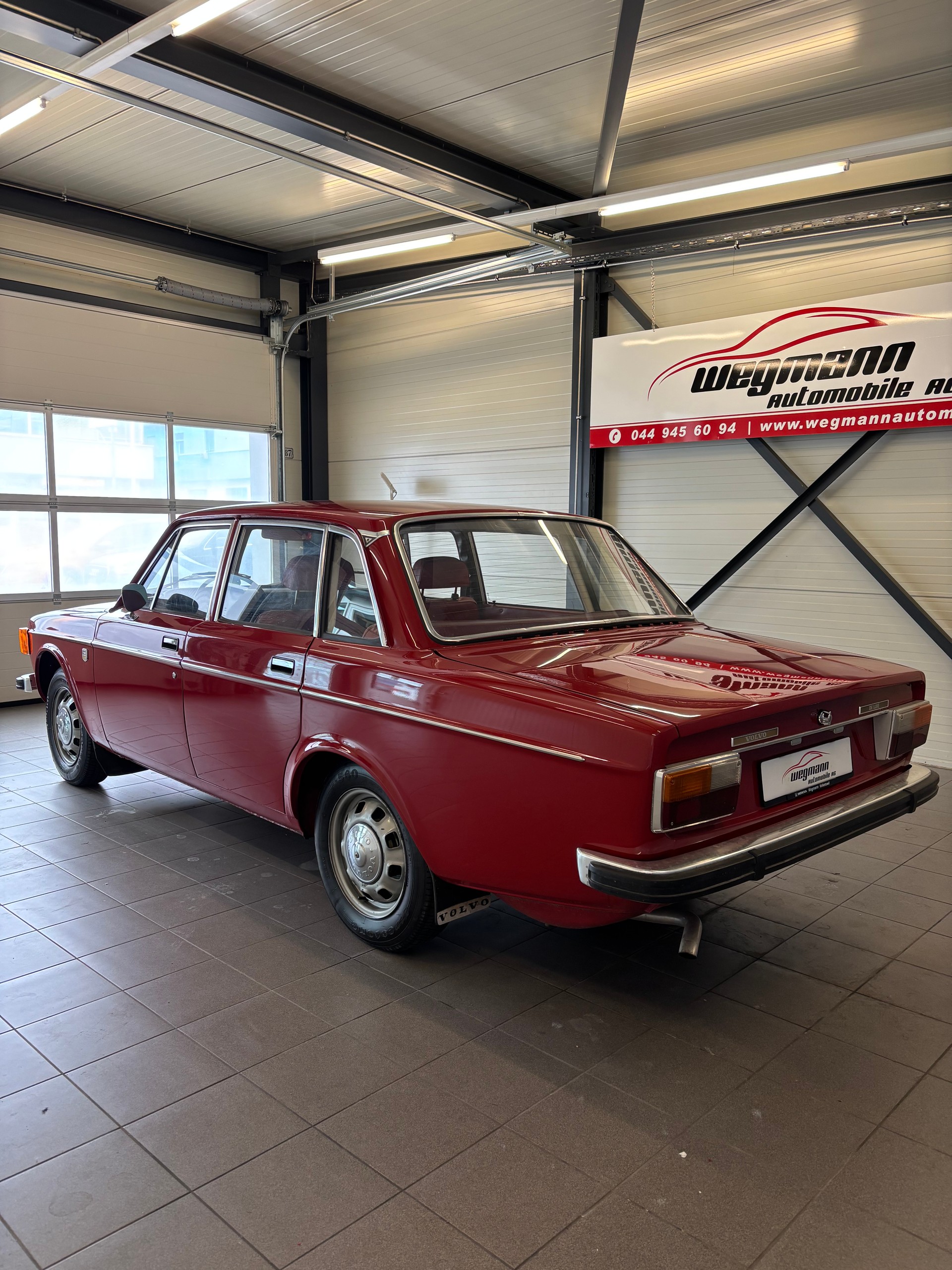 VOLVO 144-image-5