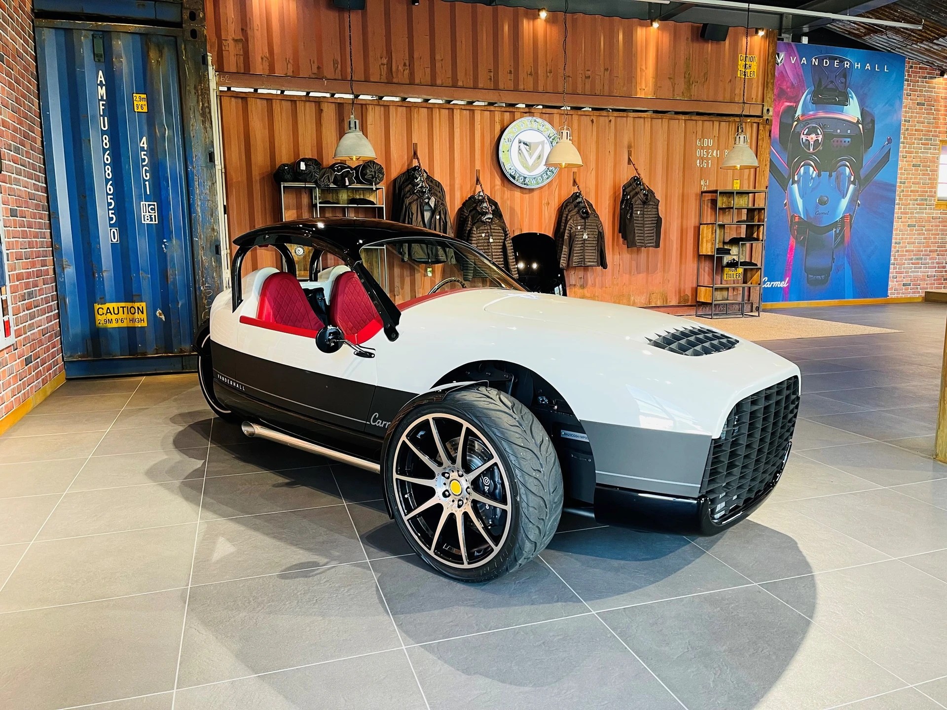 VANDERHALL Carmel GTS
