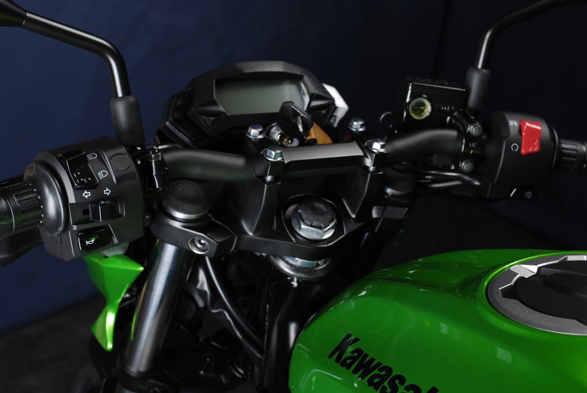 KAWASAKI Z 125 MY26-image-15