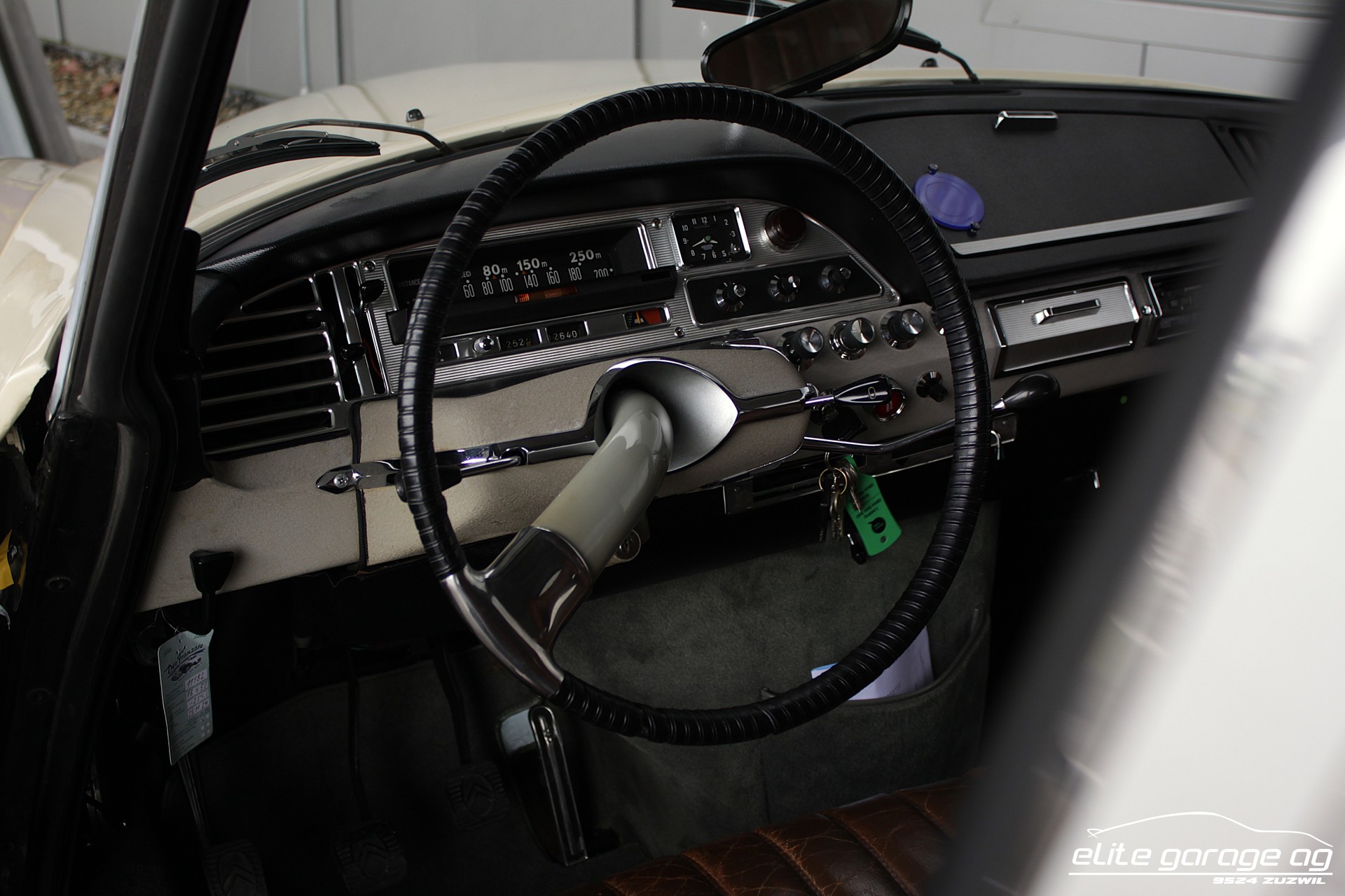CITROEN D Spezial VETERANENGEPRÜFT-image-14