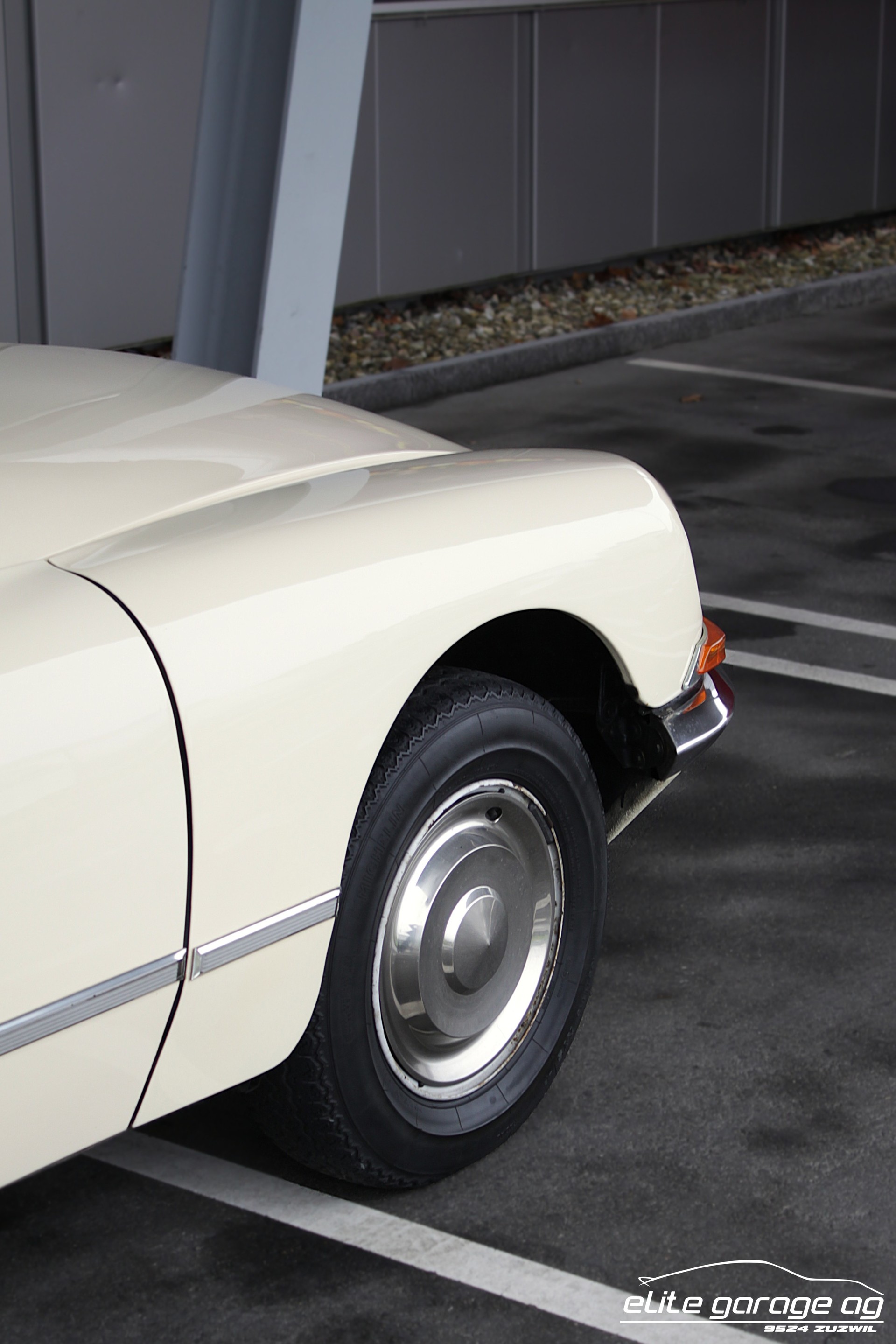 CITROEN D Spezial VETERANENGEPRÜFT-image-10