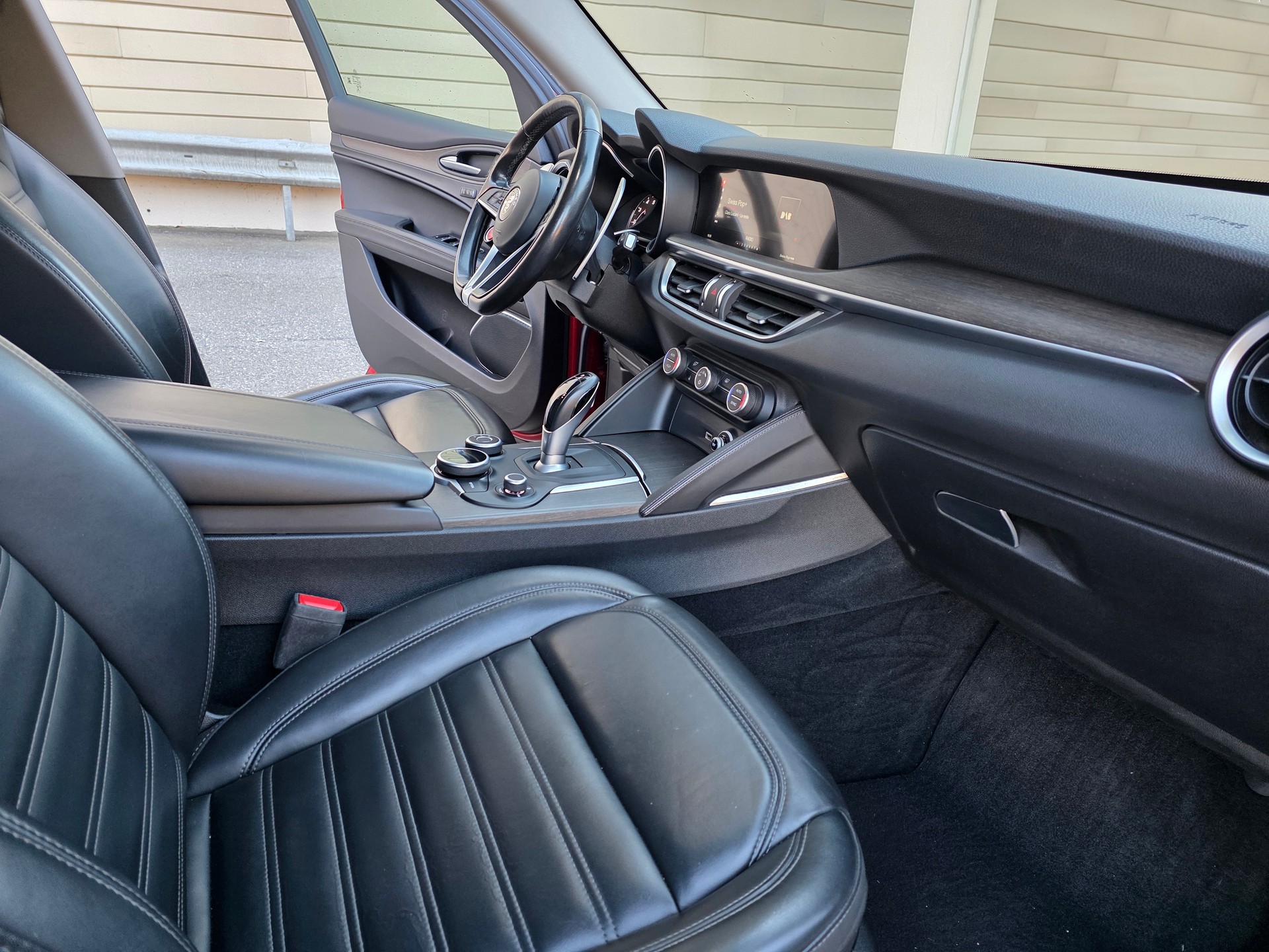 ALFA ROMEO Stelvio 2.0 First Edition Q4 Automatic-image-19