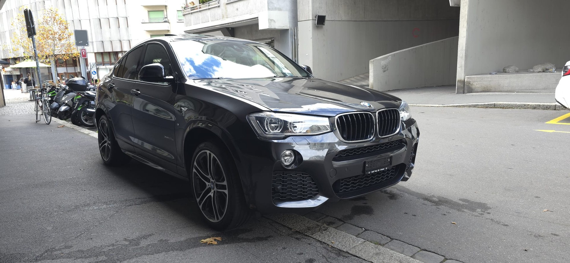 BMW X4 xDrive 20d M Sport Steptronic-showroom-element-2