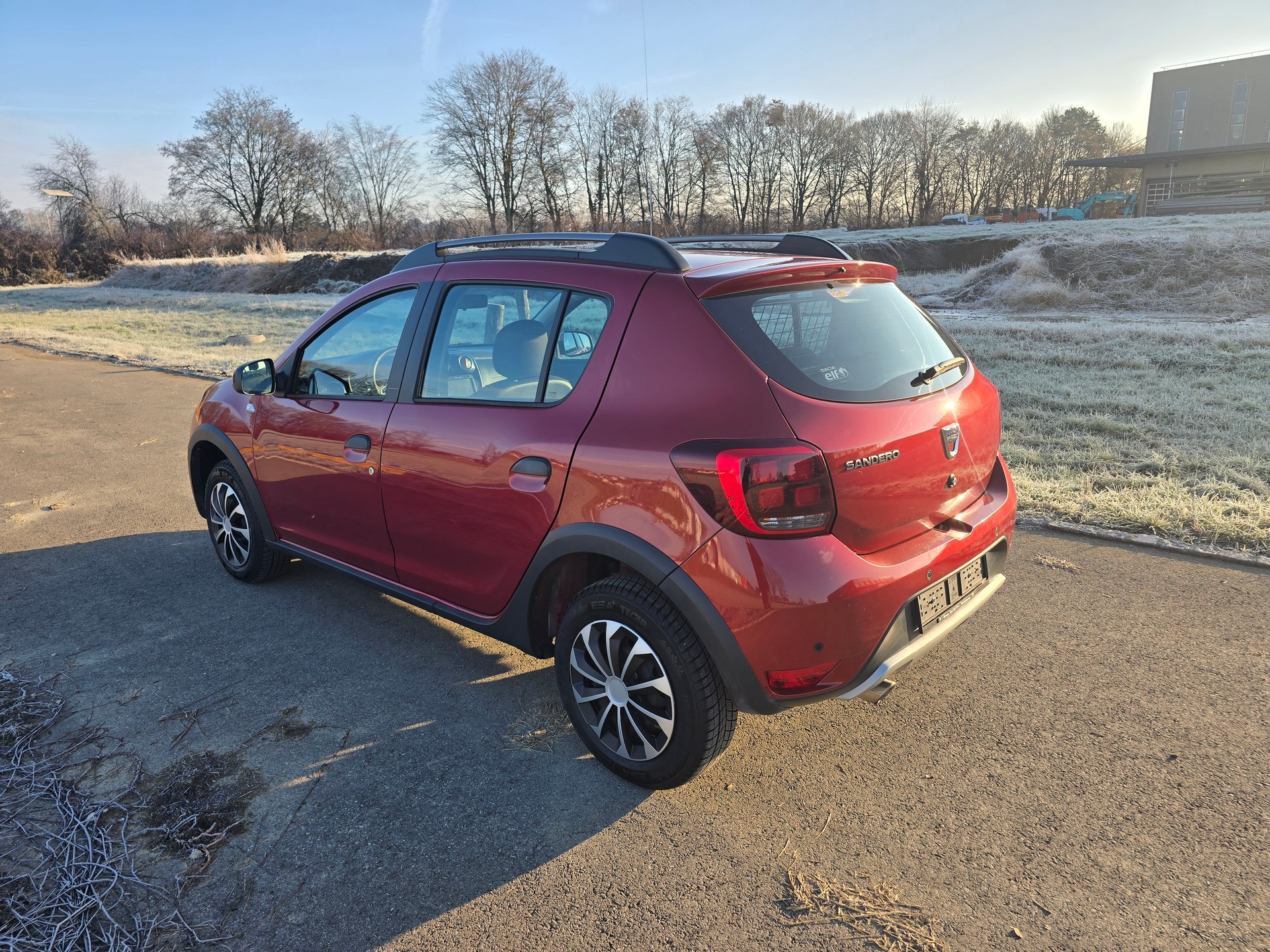 DACIA Sandero Tce 90 Stepway-image-3