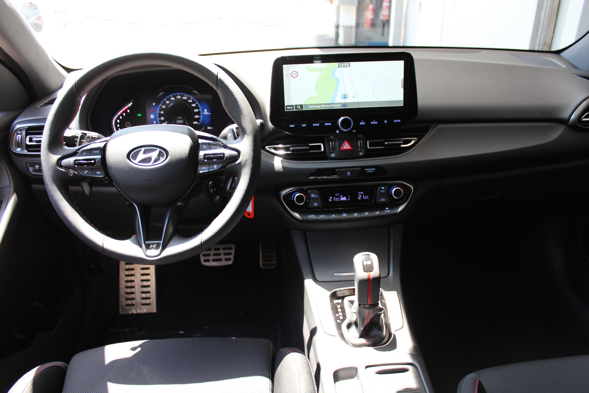 HYUNDAI i30 1.5 T-GDi N Line 48V MH DCT-image-11