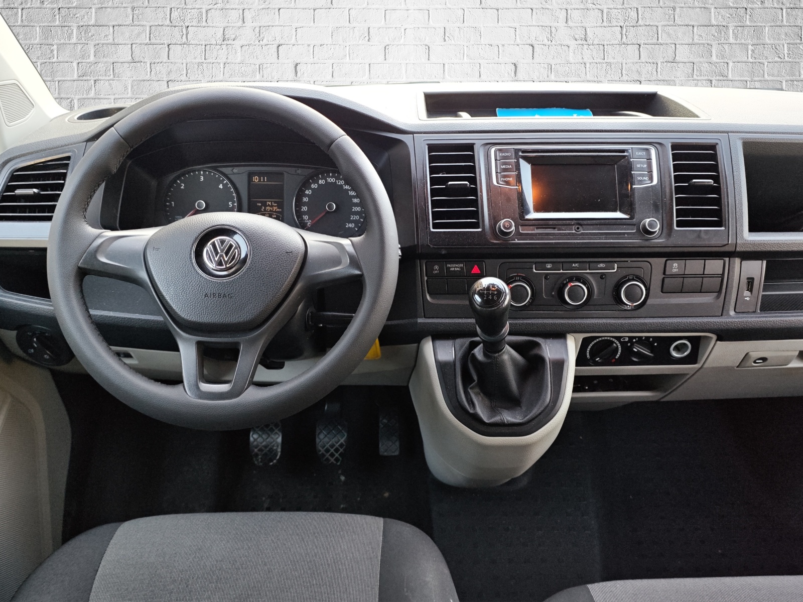 VW T6 2.0 TDI 4Motion-image-11