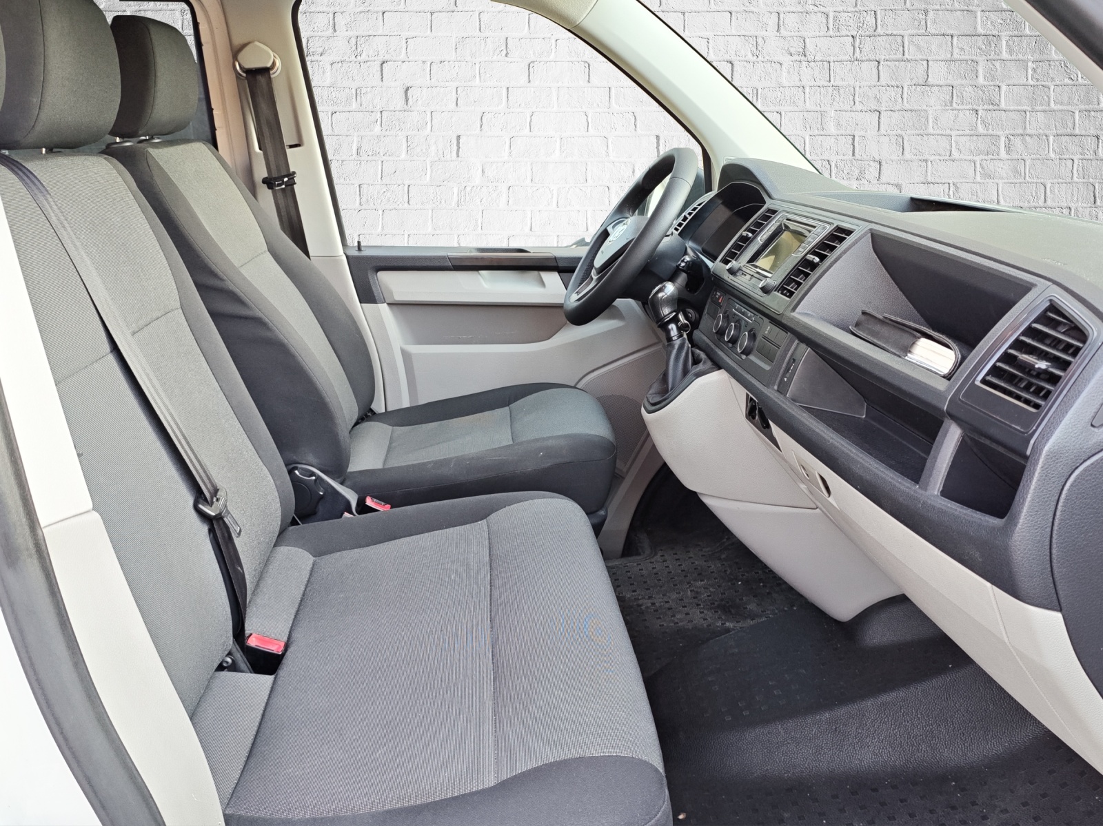 VW T6 2.0 TDI 4Motion-image-10