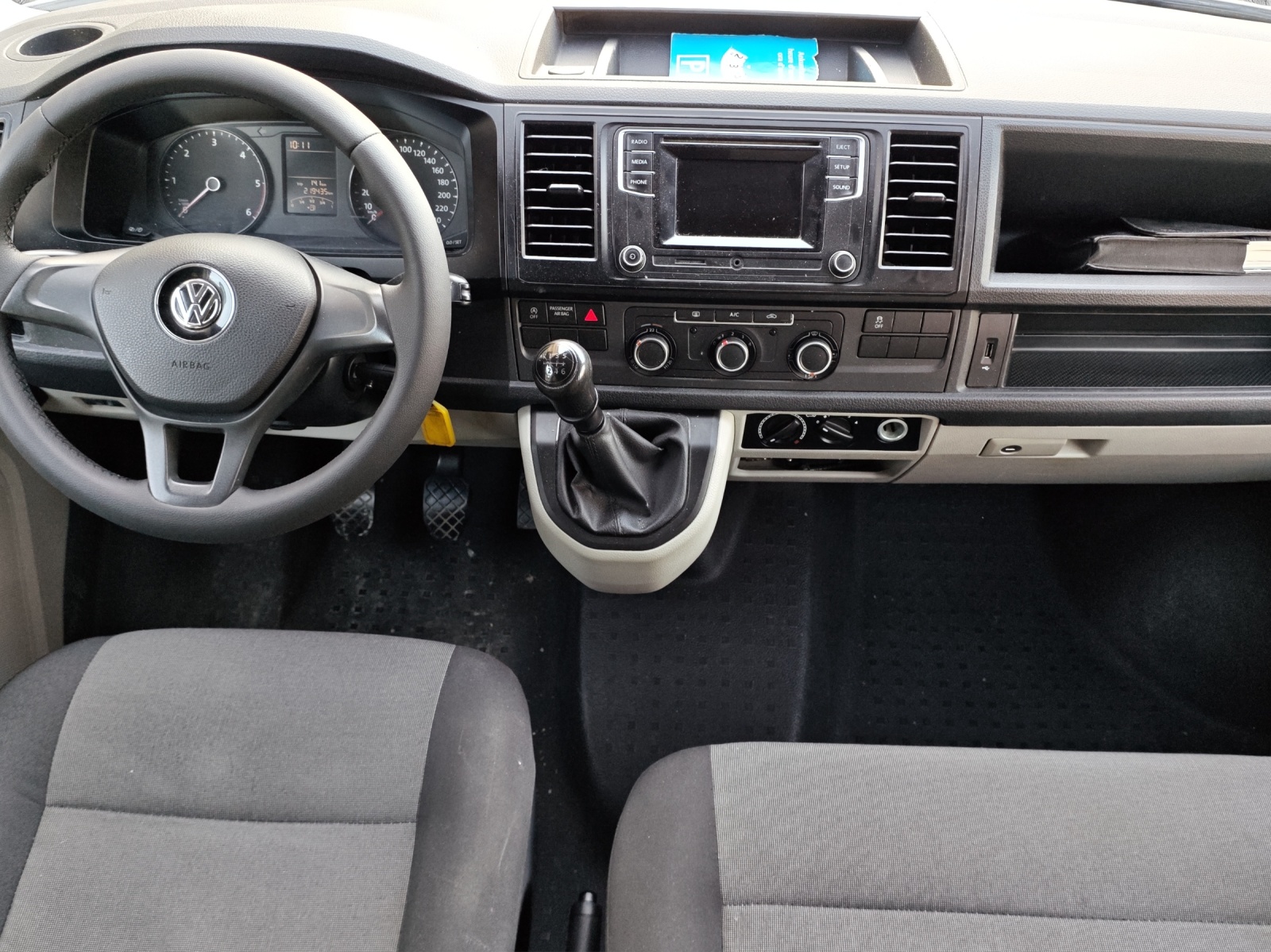 VW T6 2.0 TDI 4Motion-image-9