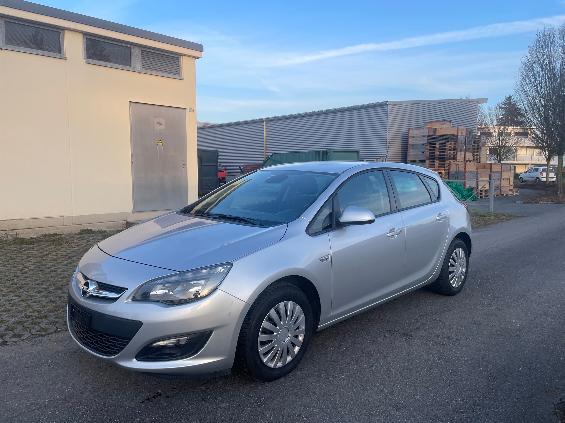 OPEL Astra 2.0 CDTi Cosmo Automatic-image-1