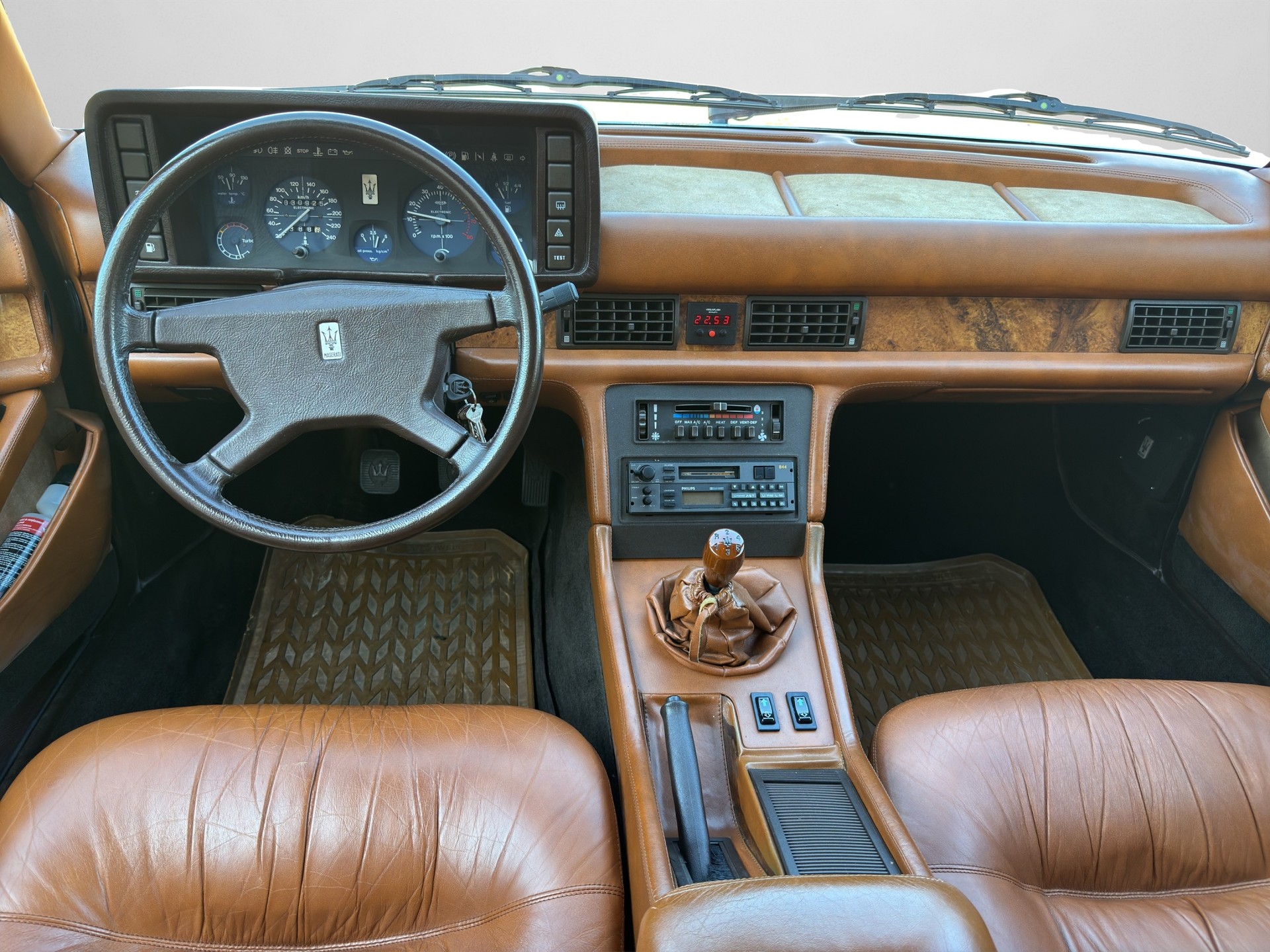 MASERATI Biturbo 2.5-image-4