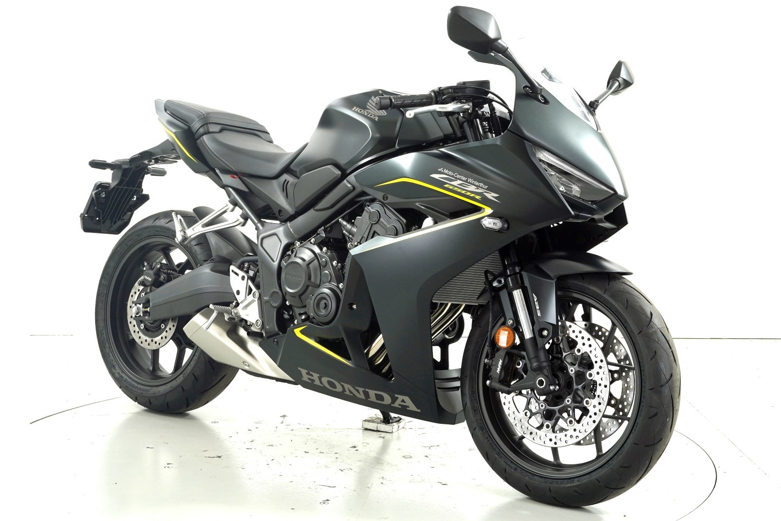 HONDA CBR 650 R ABS E-Clutch-showroom-element-1