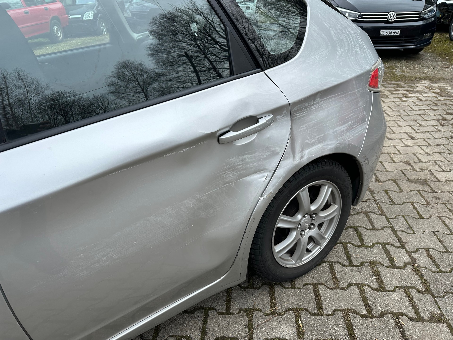 SUBARU Impreza 2.0D Swiss Special FIXPREIS-showroom-element-1